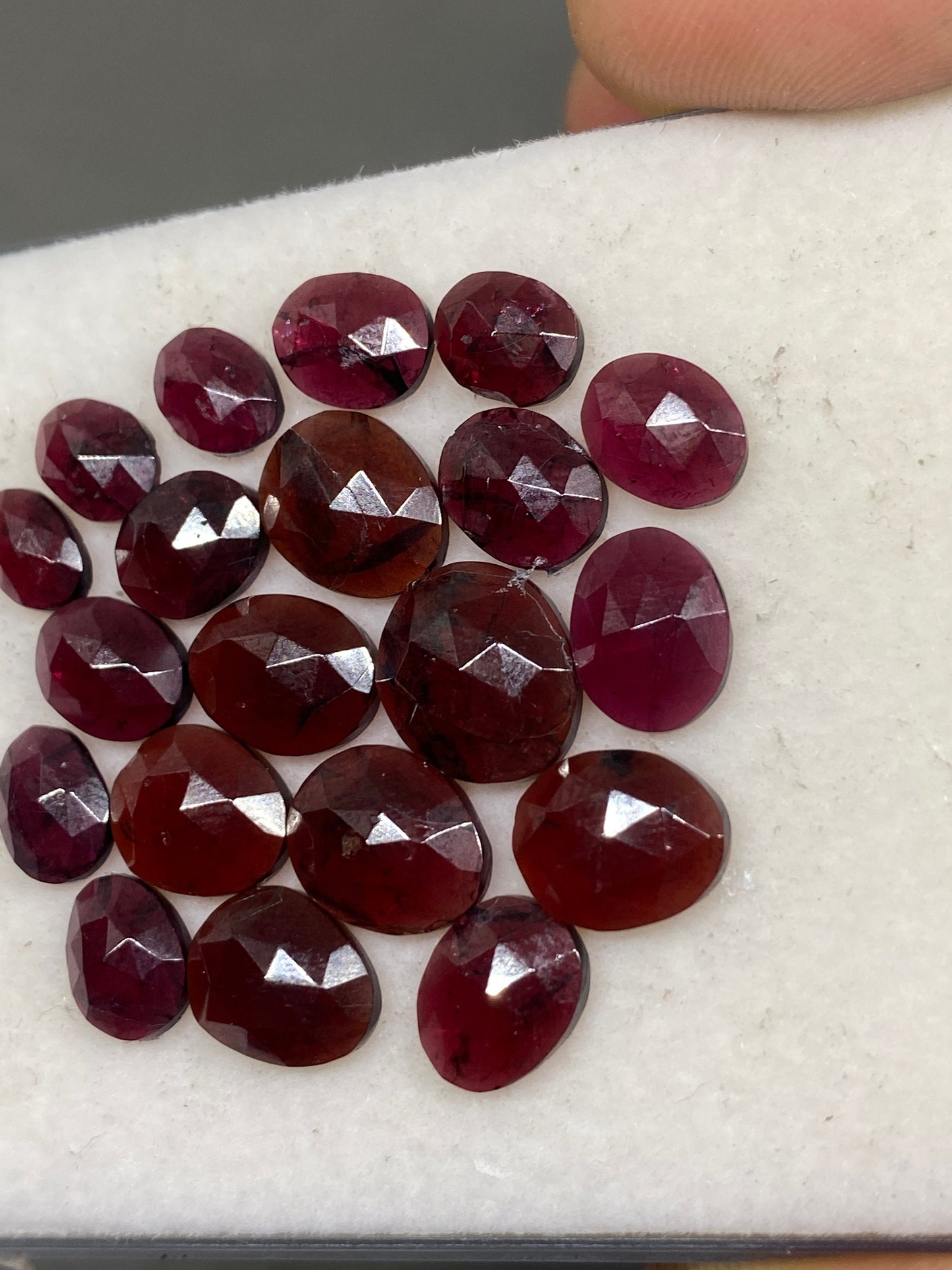 Mesmerising rare rosecut red  garnet weight 54 carats pcs 20 size 7x6mm-11x10mm Fancy garnet rosecut