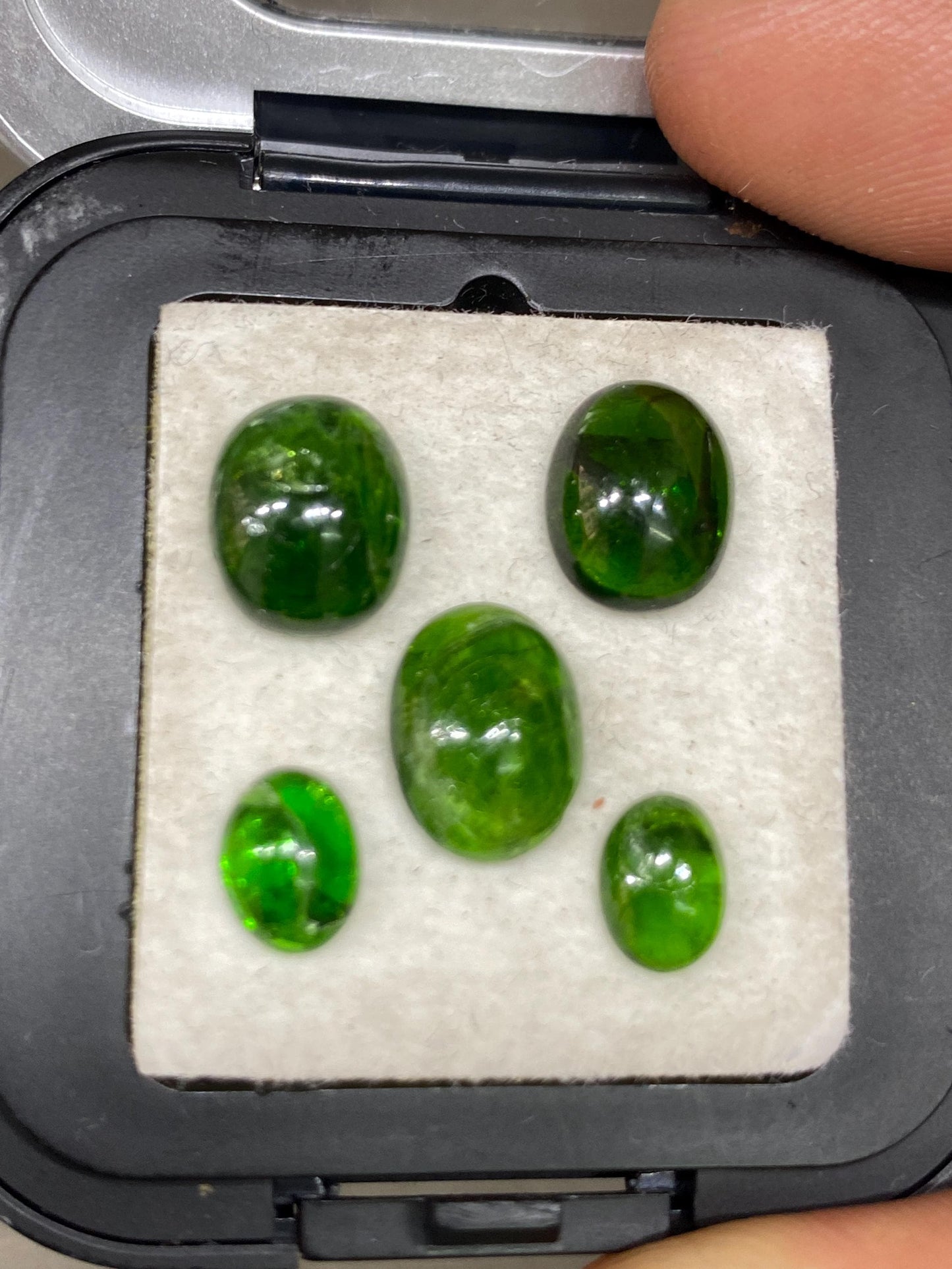 Fantastic Rare chrome diopside cabochons  vivid green color weight  carats size pcs 5 Chrome diopside