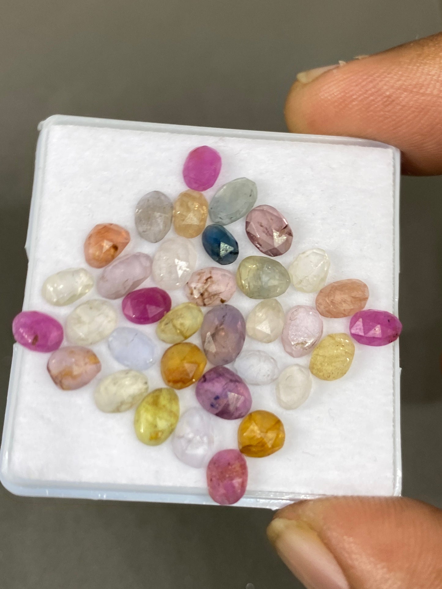 Fantastic rare umba sapphire rosecut multi sapphire lot pcs 34 wt 15.10 carats  size 5x3-6.7x4.8mm  rosecut sapphire Umba sapphire