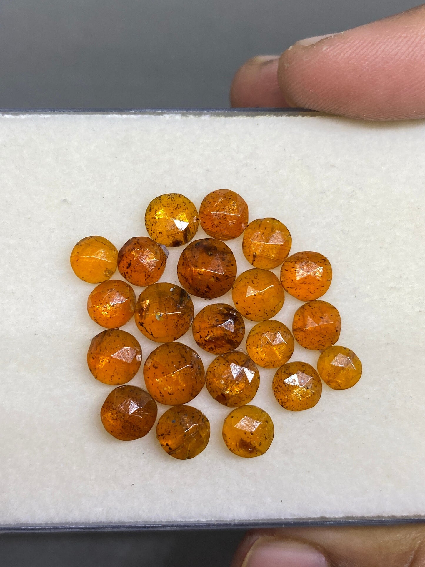 Amazing Rare orange kyanite rosecut round flats fine quality weight 30 carats pcs 22 size 5.9-8mm good quality rosecut kyanite