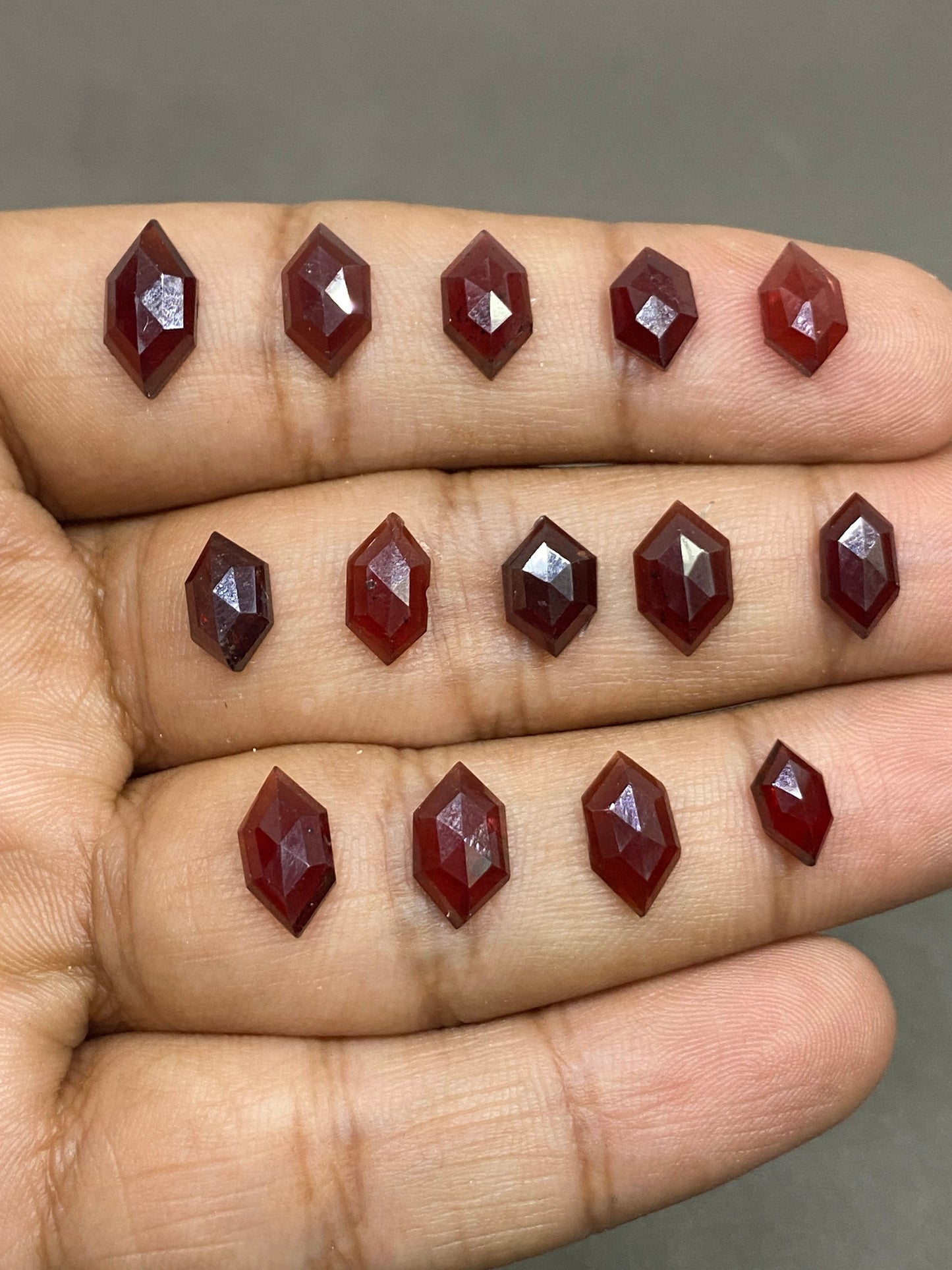 Dazzling Red garnet hexagon step cuts aaa quality wt 26 cts pcs 14 size 9x6mm-12x6mm red  garnet stepcut hexagons