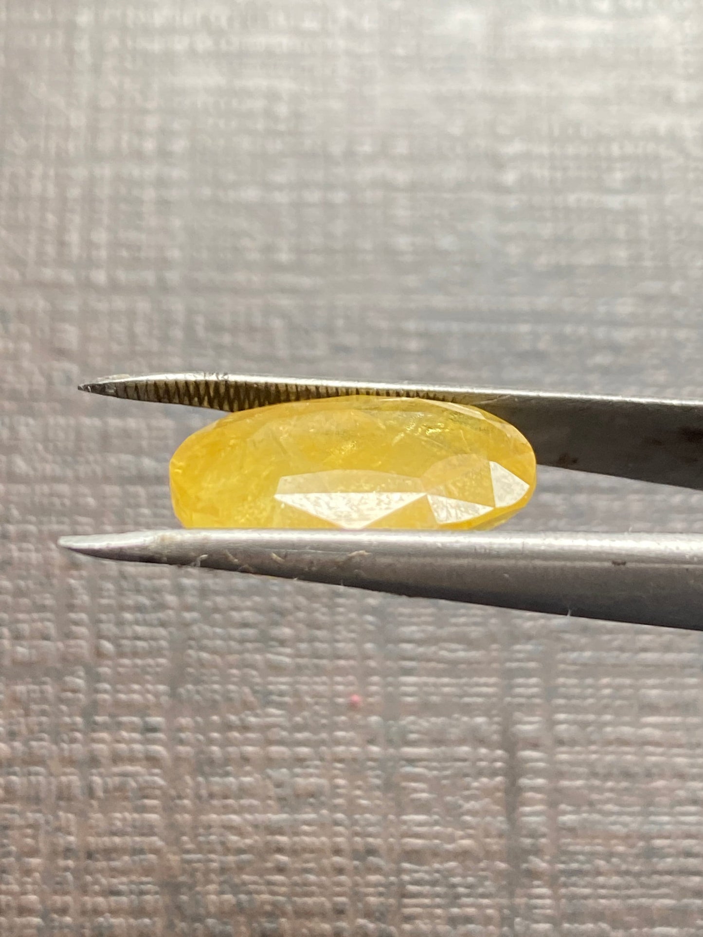 Very rare Yellow sapphire oval cutstone size 16x10.5mm weight 11.55 carats very rare yellow sapphire oval sapphire cut