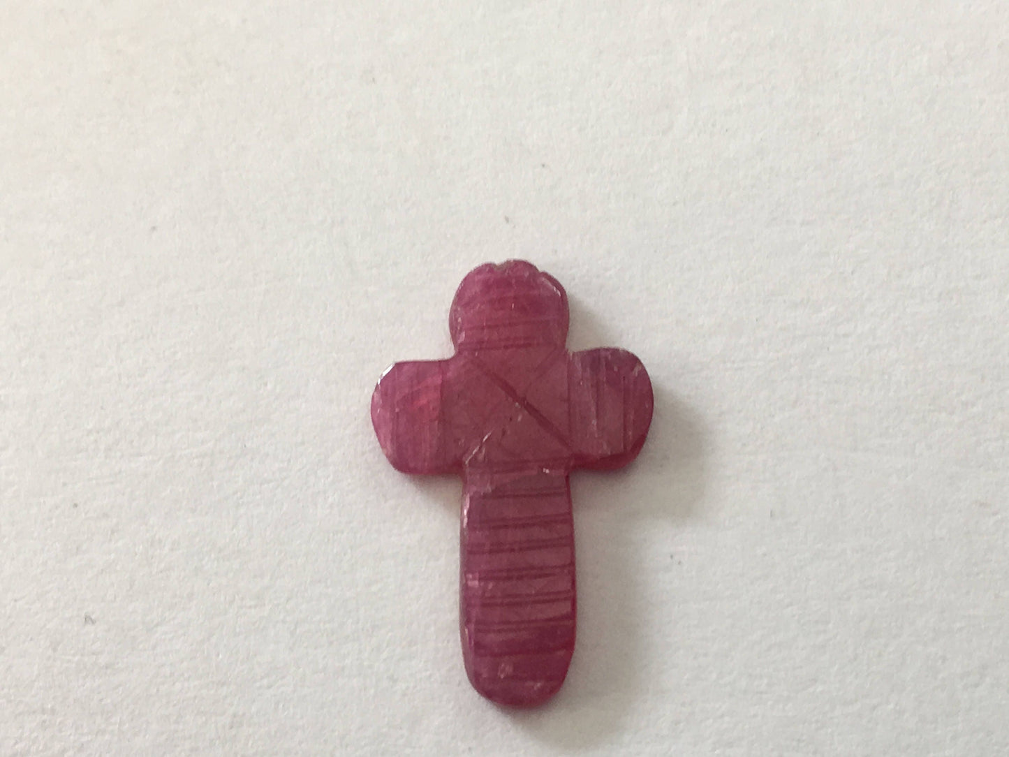 Very rare ruby cross weight 2.5 carats 17x10mm