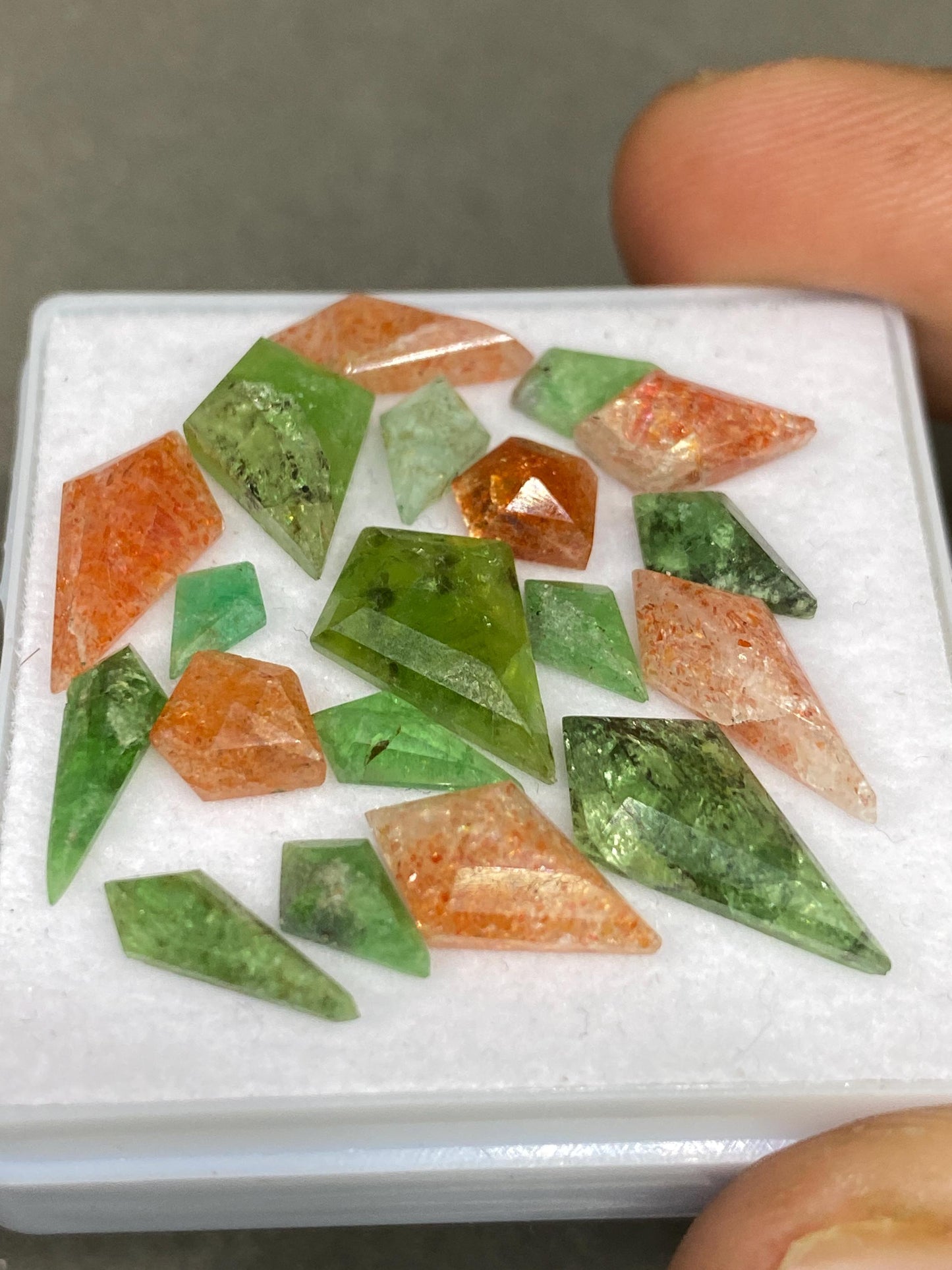 Stunning rare confetti sunstone geometric Vesuvianite stepcut flats wt 22 carats pcs 19 size 6x4-16x8mm Vesuvianite sunstone geometric gems