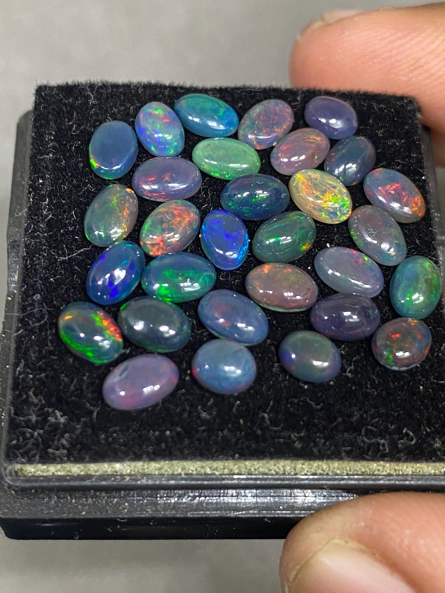 Black opal (smoked) Natural Fire opal cabochons lot size wt 7.15 cts size 5x4-6x4mm pcs 30 opal cabochon quality fire black opals cabochons