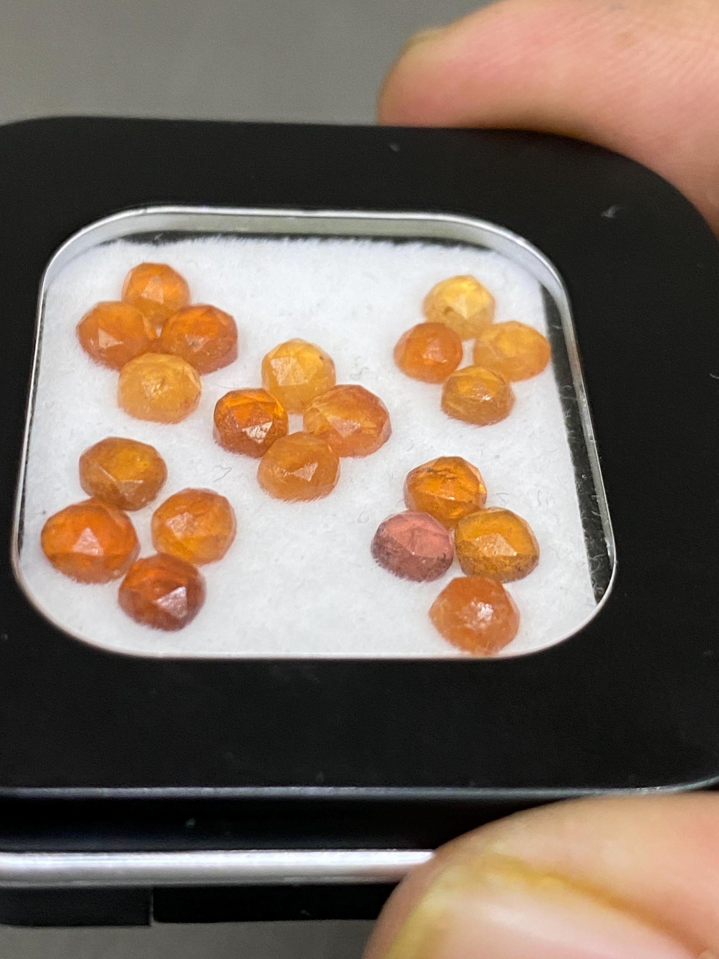 Marvellous rosecut orange Fanta garnet weight carats pcs 16 small size  orange garnet rosecut