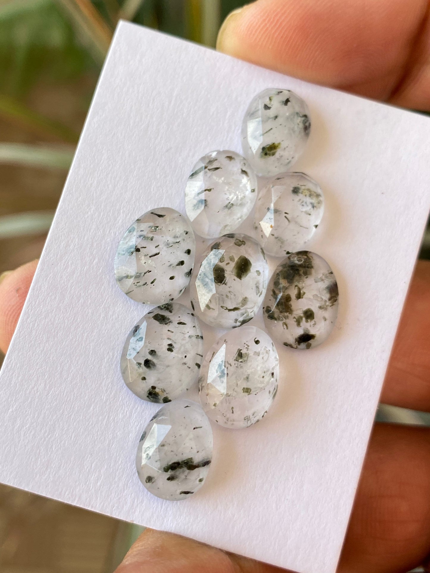 Stunning Green spots quartz African mines rosecut oval gems shape mix size 11x8mm-12x10mm Pcs 9 wt 32 carats quartz rosecut gems