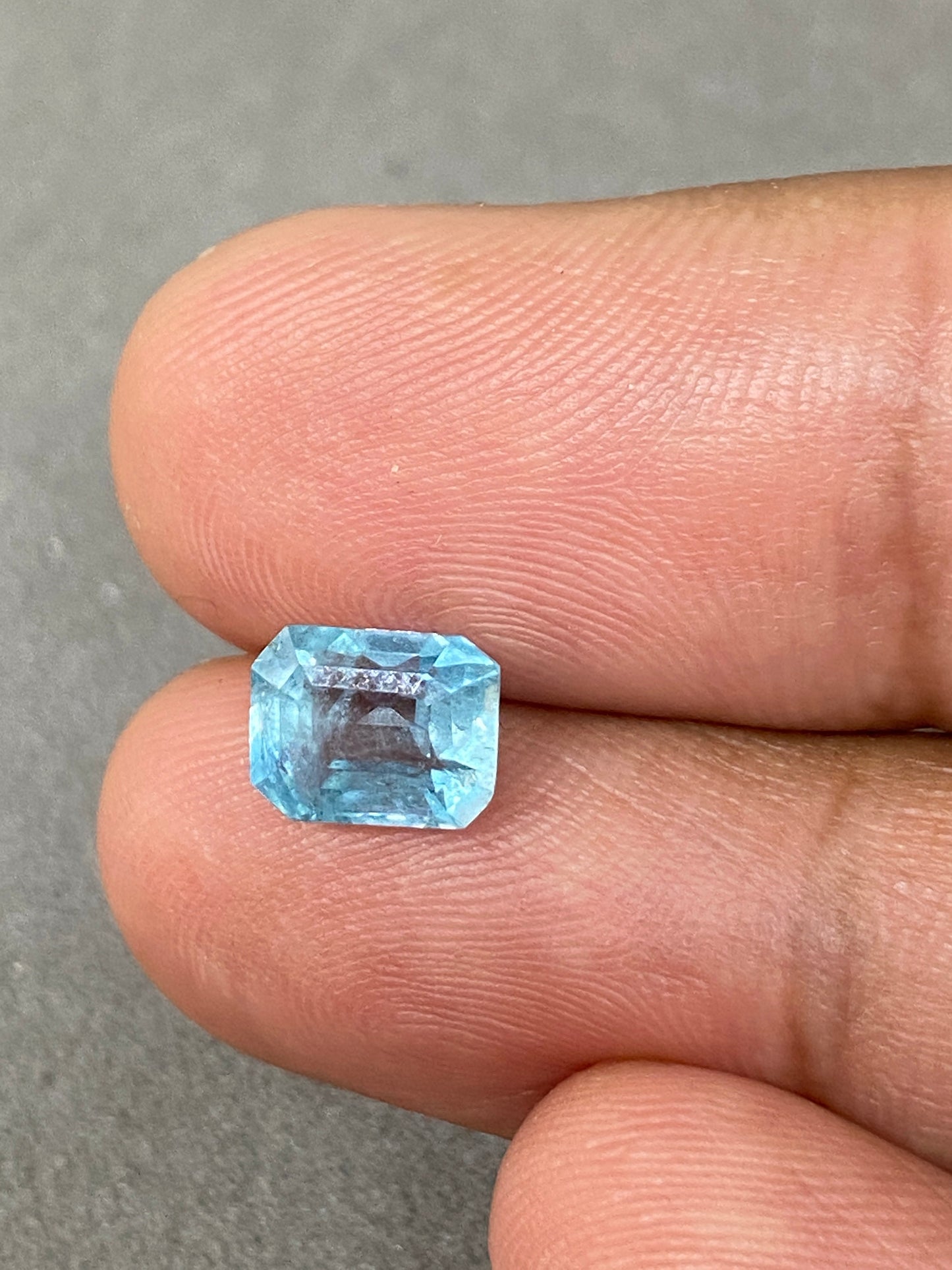 Rare Aquamarine octagon faceted  cutstones carats size aquamarine cut