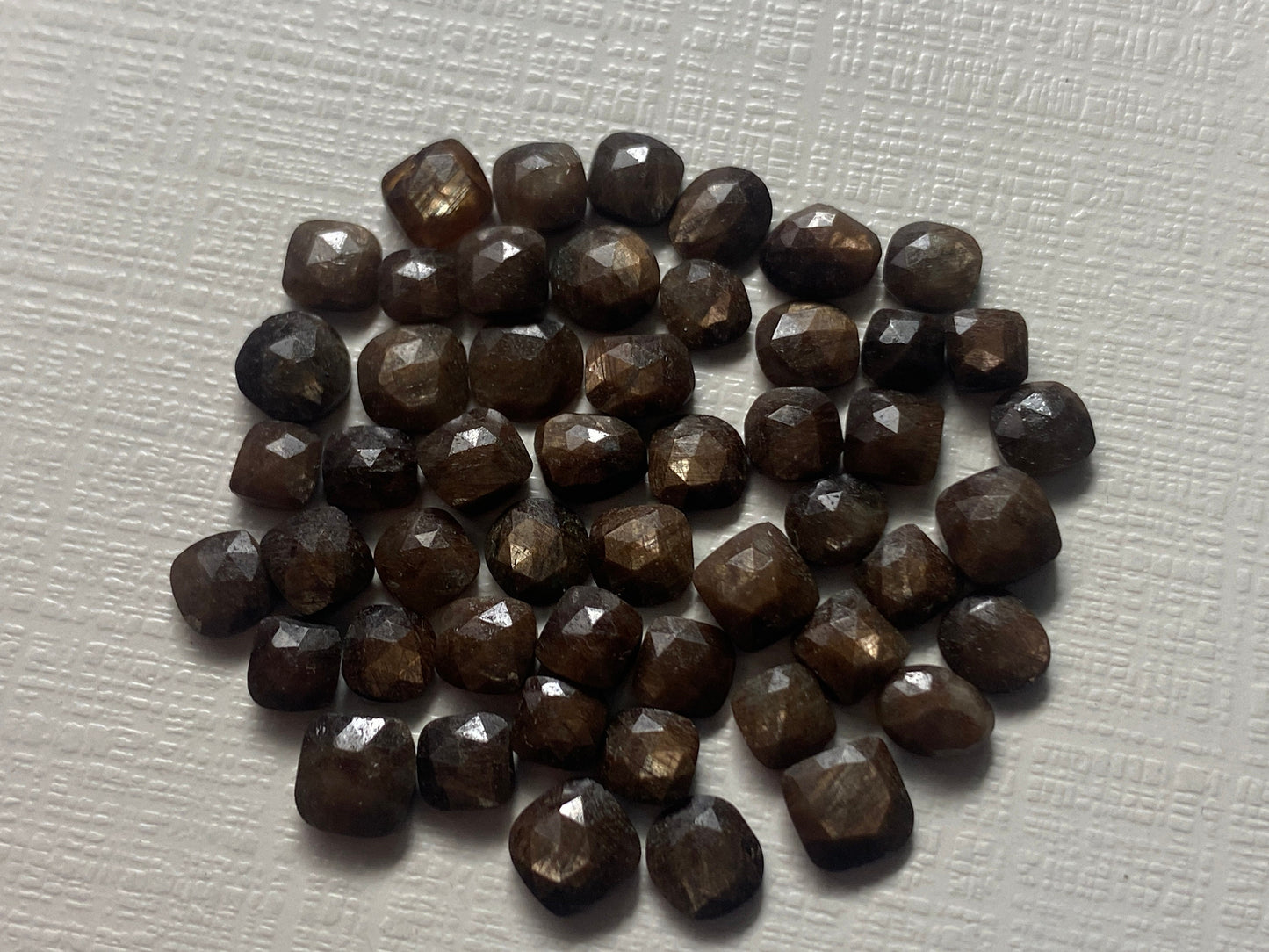 Nice rare gold sheen sapphire cushion round mix rosecut wholesale lot wt 32 cts pcs 50 size 4.7x4mm-6.5x5.5mm sheen sapphire rosecuts