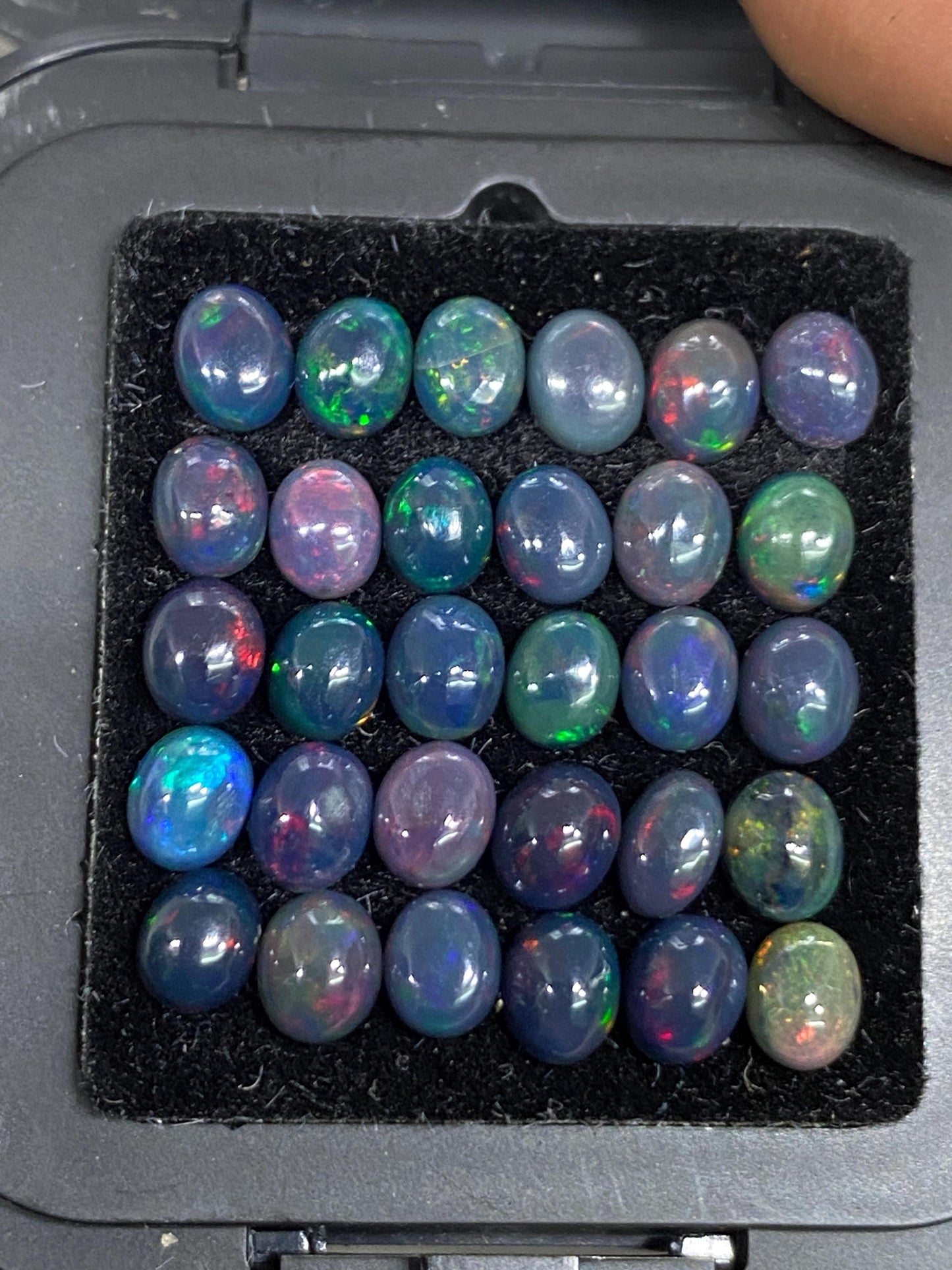 Black opal (smoked) Natural Fire opal cabochons lot size wt 6.55 cts size 4.8x4-5x4mm pcs 30 opal cabochon fire black opals cabochons