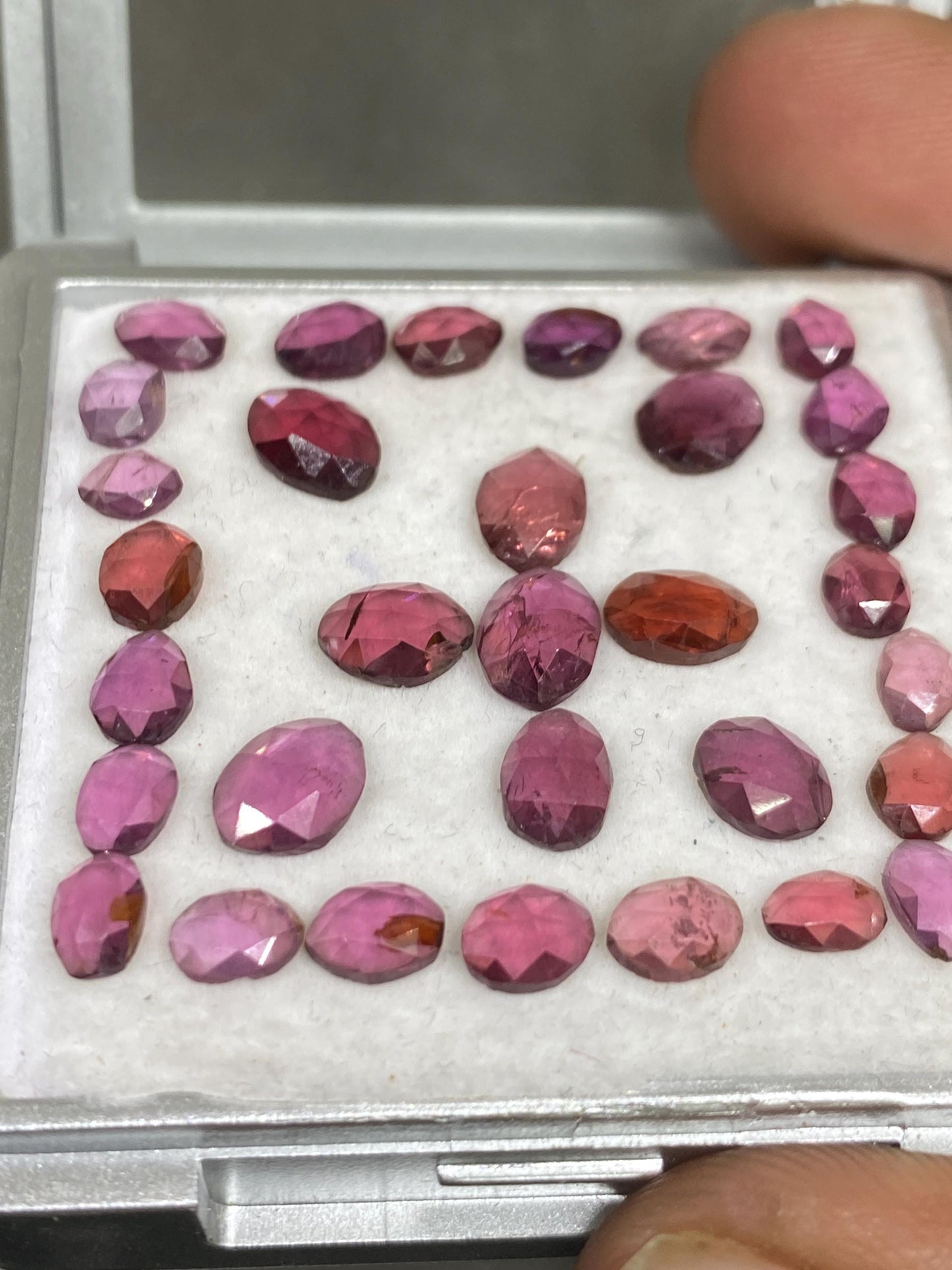 Rhodolite pink garnet Rosecut size wt 20.90 cts pcs 32 size 4mm-7.9x5mm   lovely pink garnet Rosecut rhodolite garnet slices