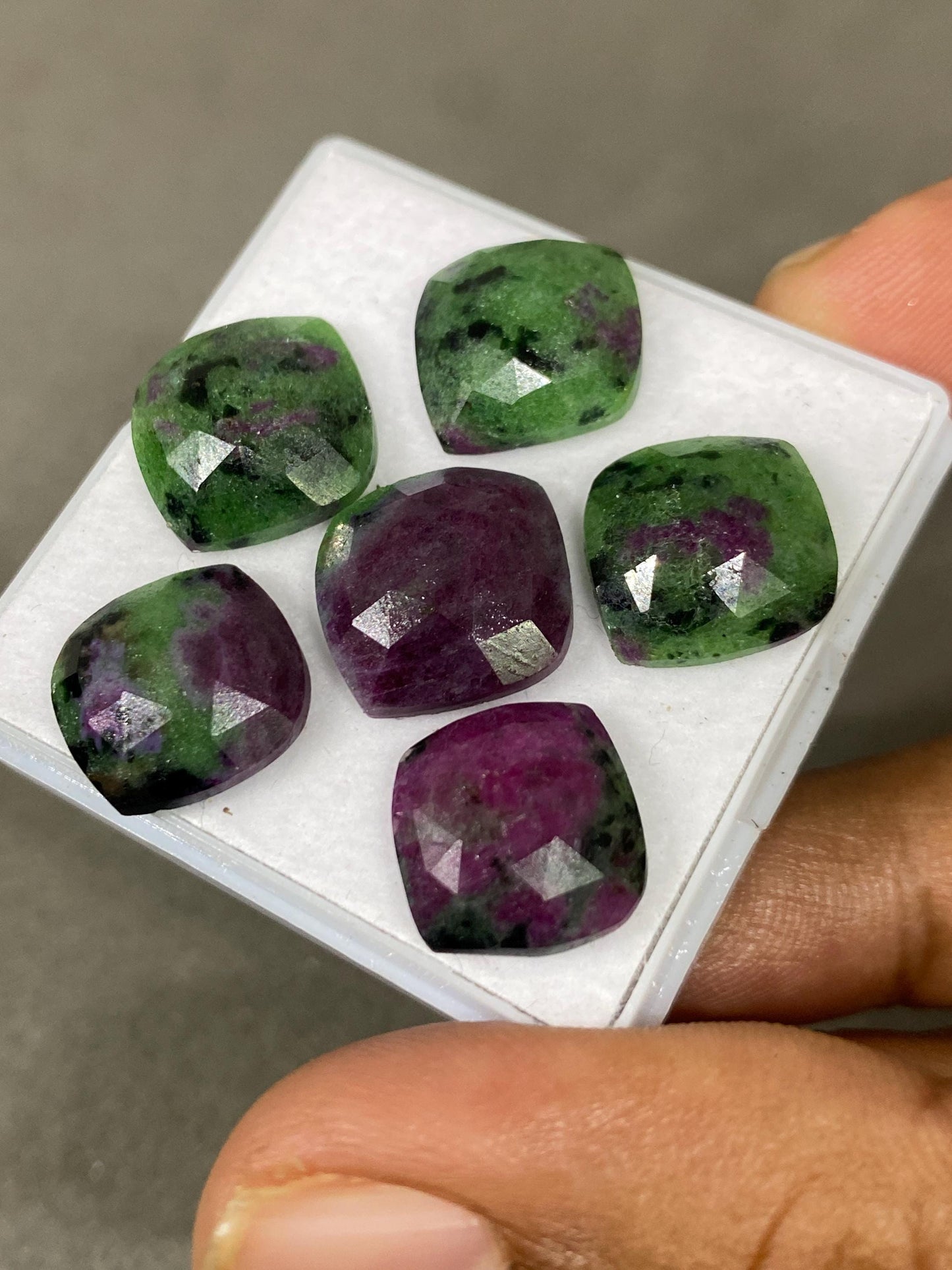 Marvellous ruby ziosite rosecut leaf shape  wt 40 carats pcs 6 size 9x8-10x9mm ruby ziosite rosecut gems rings pendants supply