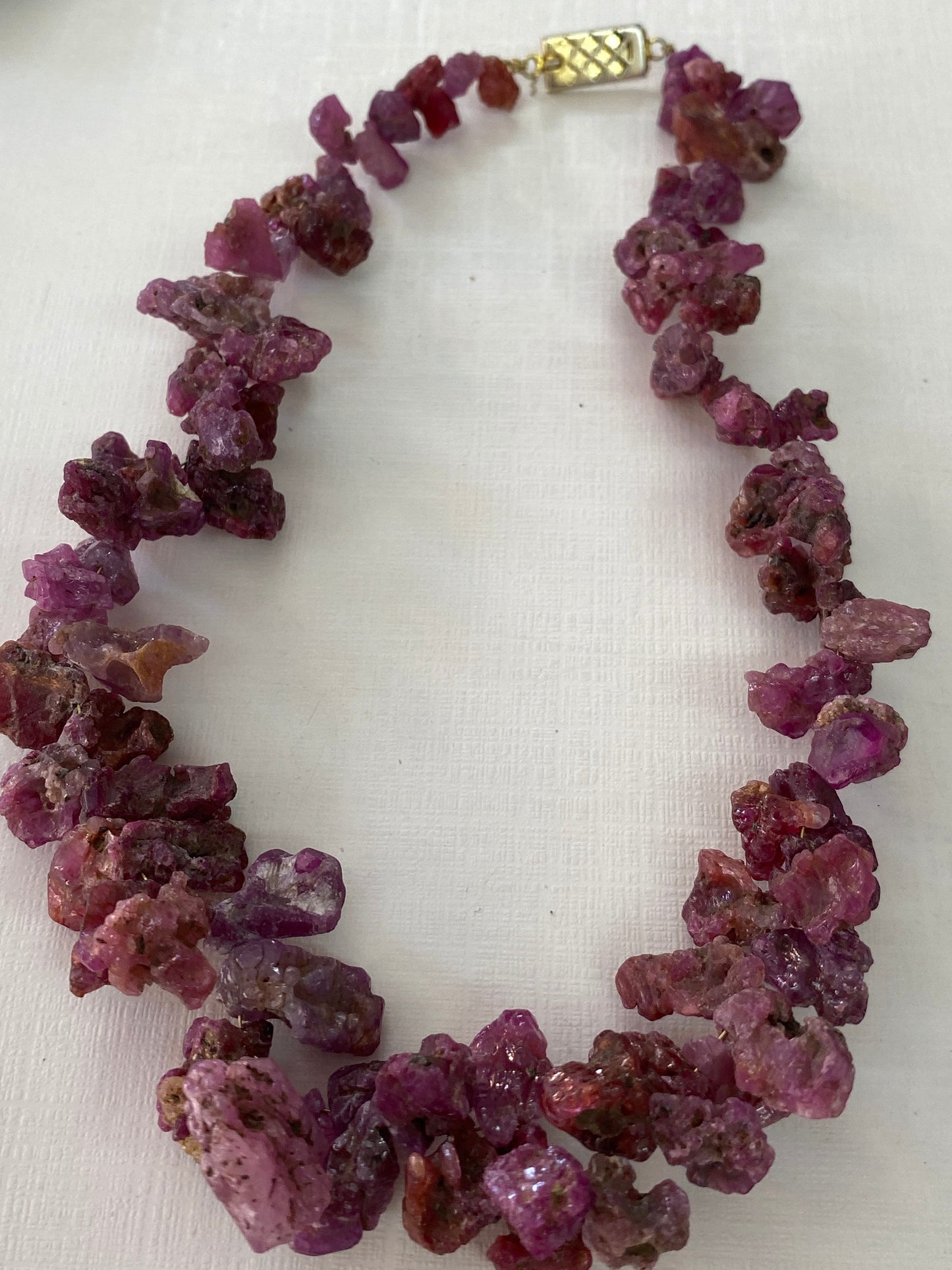 Natural ruby raw necklace weight 538 carats huge size 9x8mm to 23x19mm uncut ruby necklace 16 inches uncut ruby necklace earthern necklace