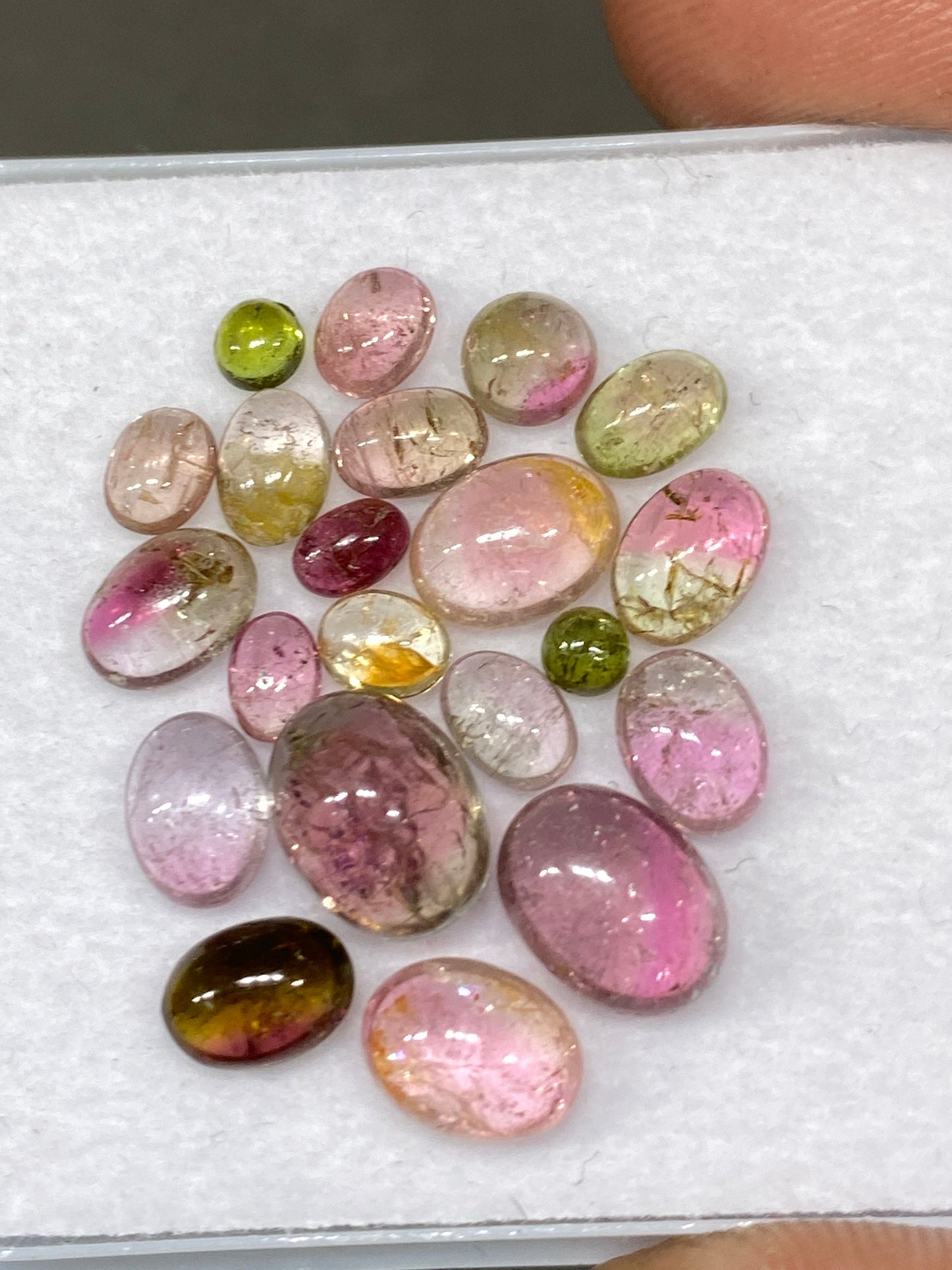 Extremely rare watermelon bi color tourmaline oval cabochons aaa quality size 3mm-9x7mm fine quality pcs 20 wt 17 cts tourmaline cabochons