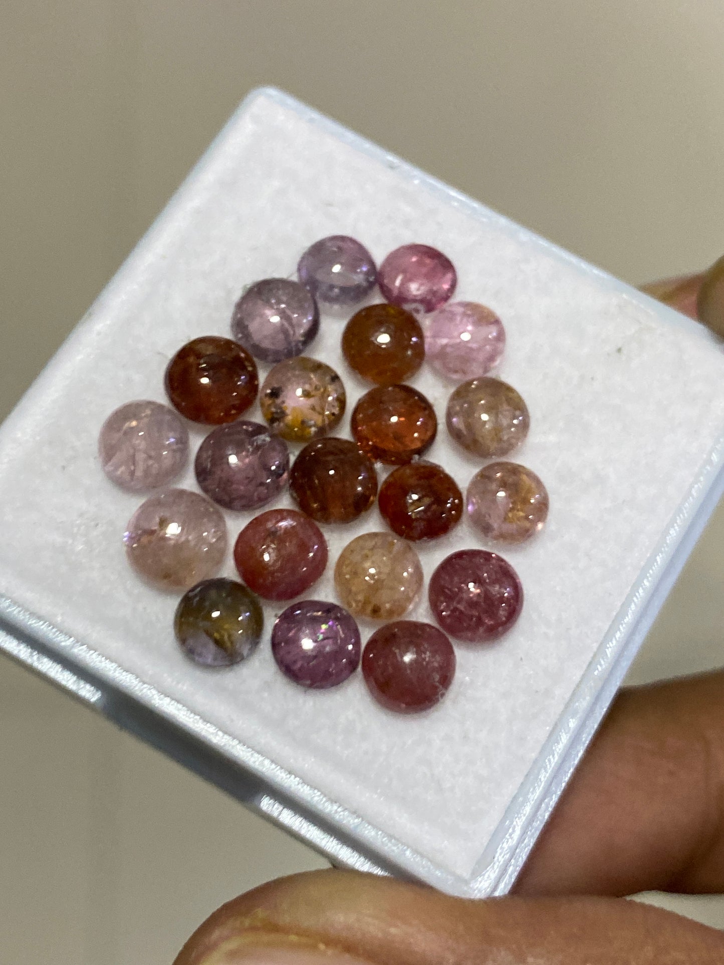 Cute rare Burma mines spinel round shape cabochons smooth weight 17.5 carats size 5mm-6mm pcs 21 spinel round cabochons