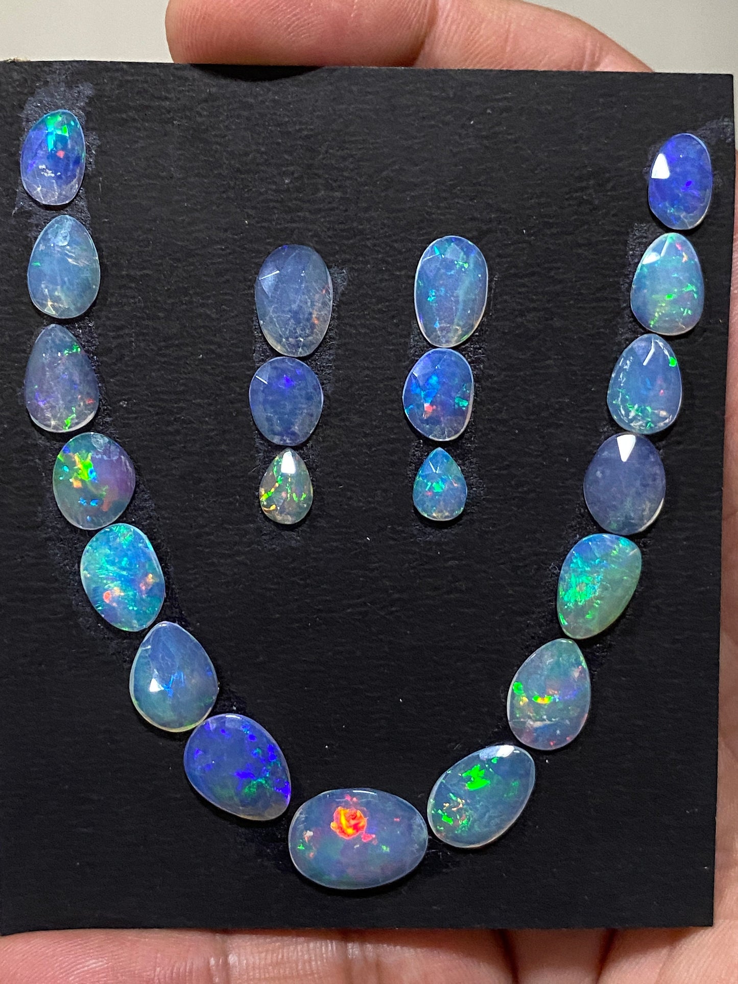 Gorgeous blue Ethiopian opal rosecut Welo opal rosecut necklace supply wt 21 cts pcs 21 aaa opal size 8x5-15x11mm fire opal rosecut