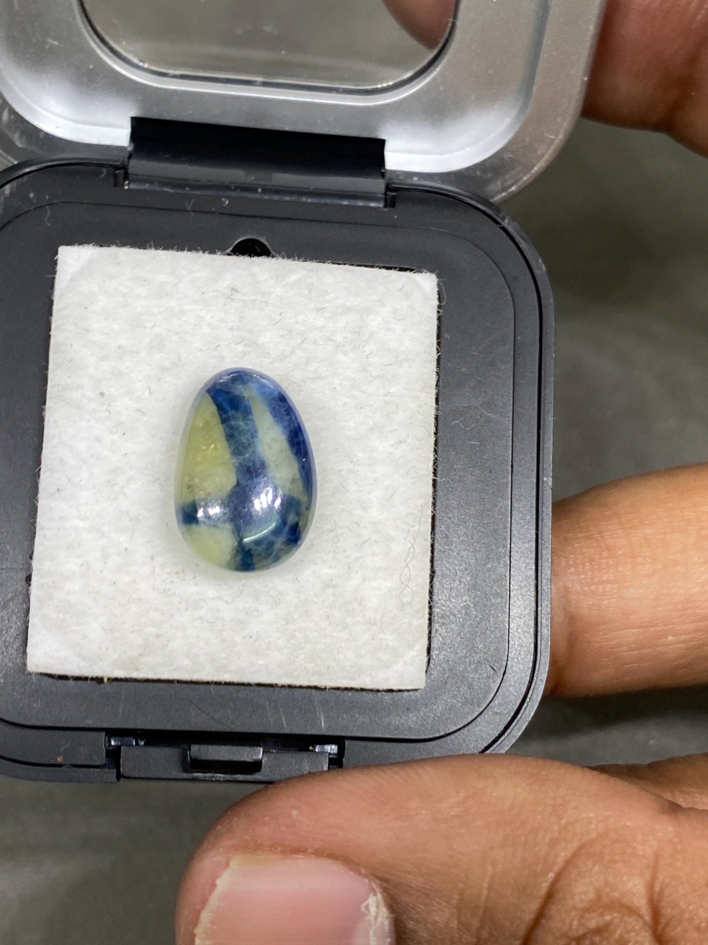 Fascinating rare Natural Bicolor blue yellow sapphire nugget smooth wt 8.85 carats size 10x6mm unheated pattern fancy blue sapphire