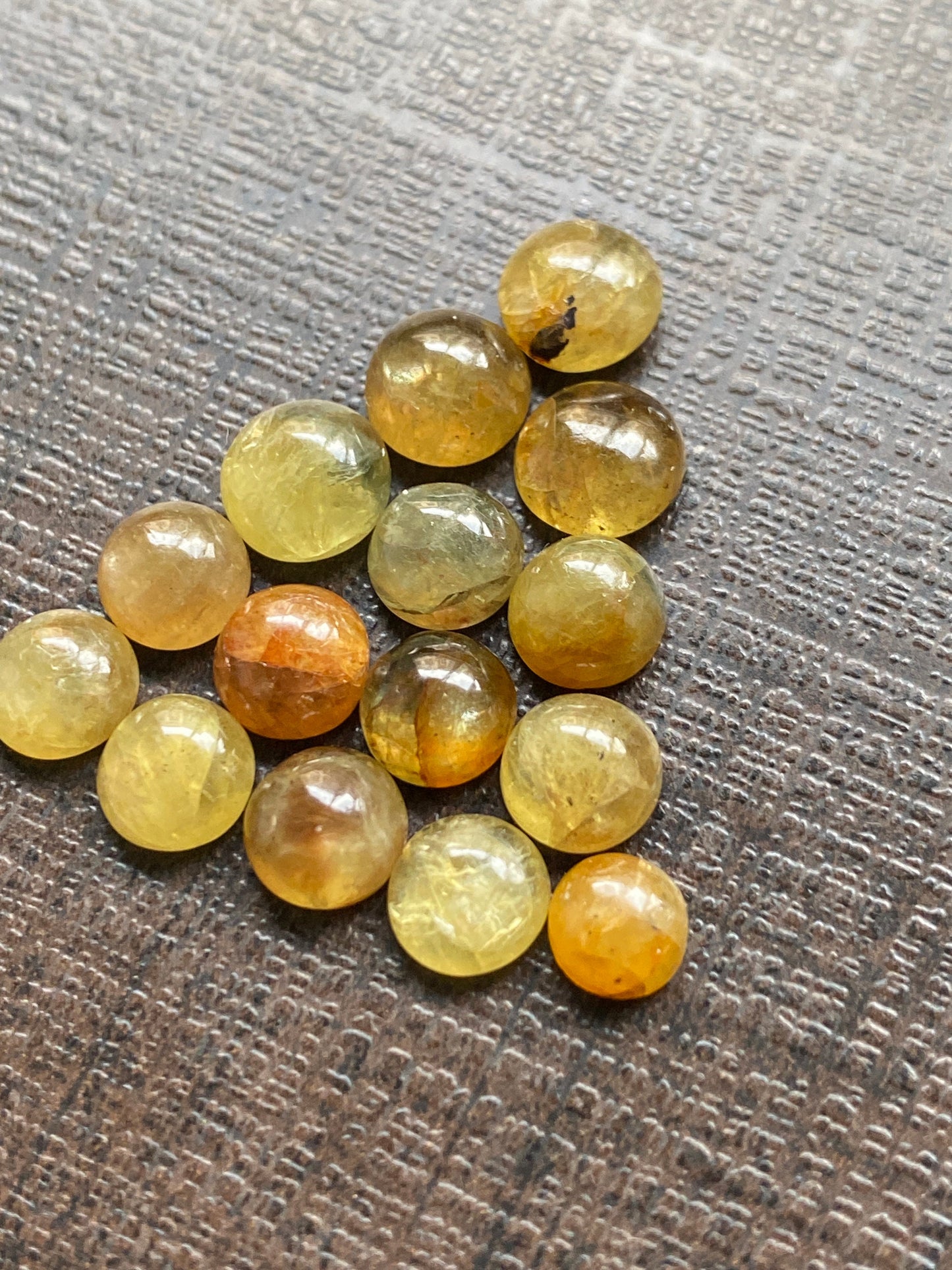 Stunning very rare Kenya mines yellow sapphire cabochons smooth Bicolor  wt 22 carats pcs 15 size 5.4x5-7.3x7mm sapphire round rosecut gems