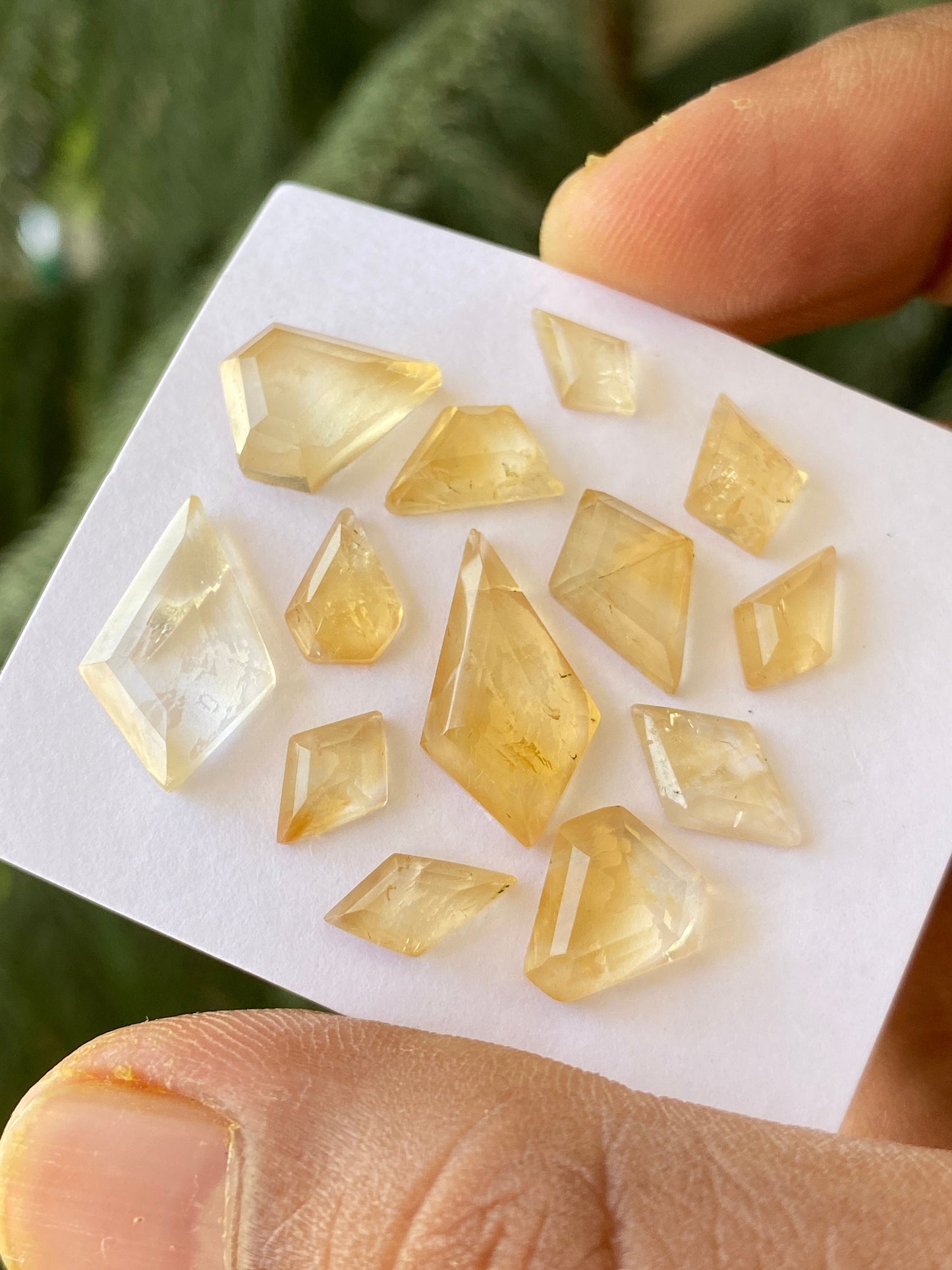 Nice citrine geometric  flatback lot beautiful fine quality pcs 13 wt 25 cts  size 9x6.5mm-18.8x10.2mm citrine flatback