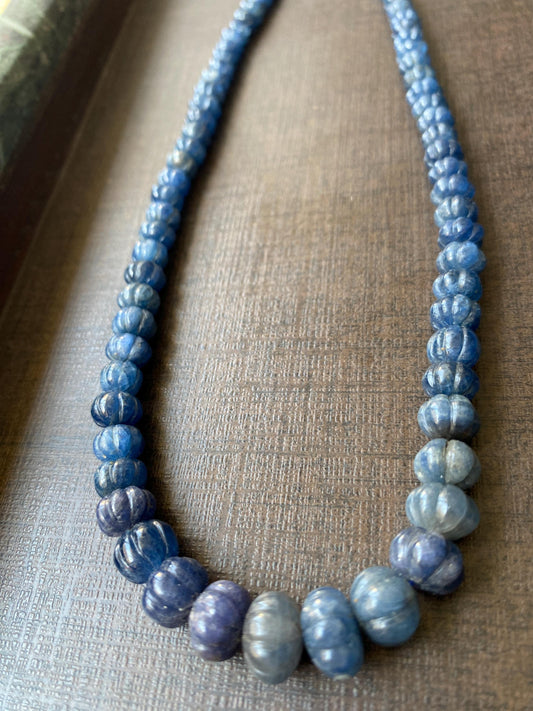 Blue sapphire melon carved beads 250  carats 16 inches size 6mm-11mm sapphire carved beads Handcarved melon carving sapphire beads