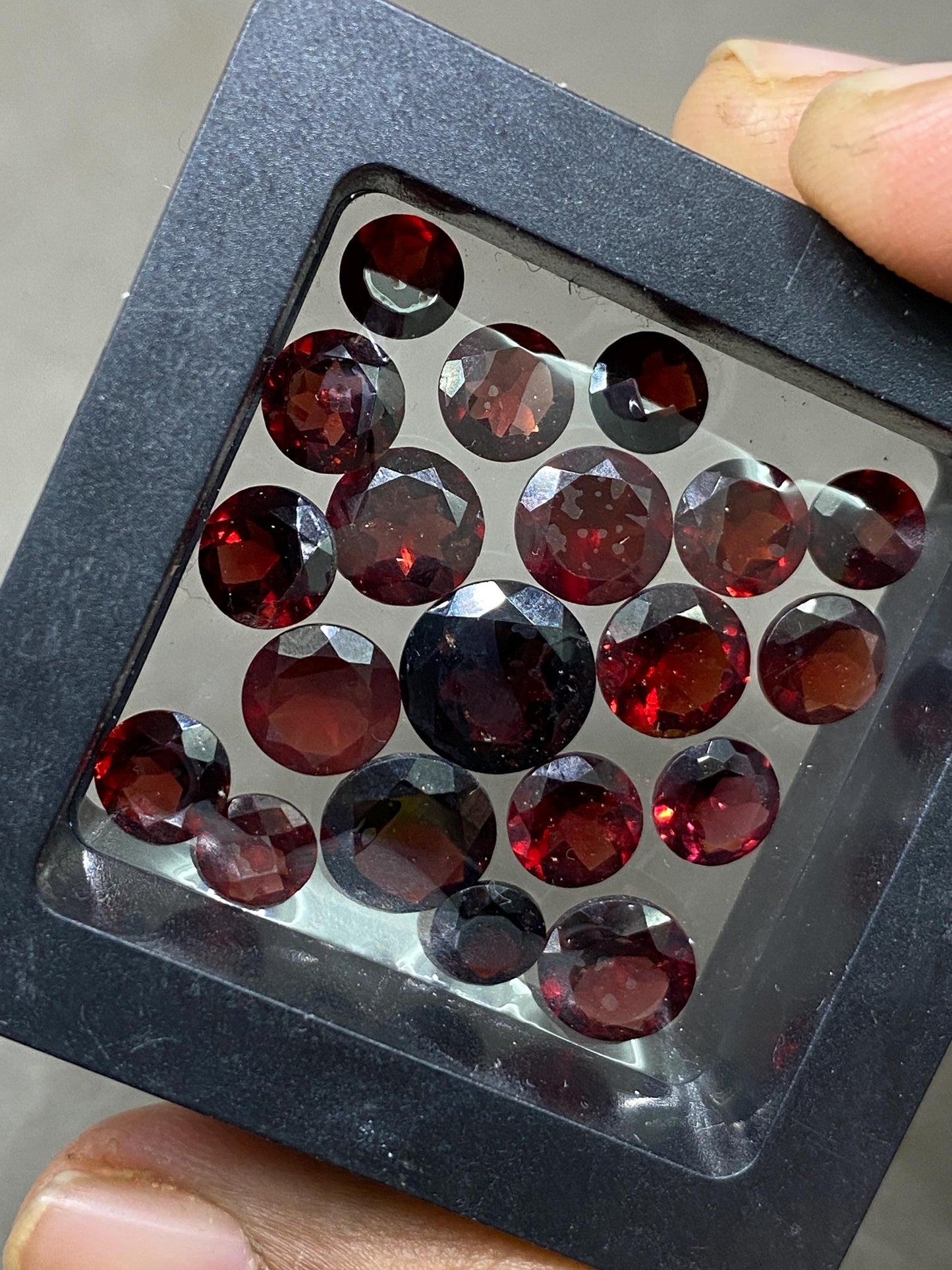 Rare Garnet cut round shapes pcs 20 size 5.5x6mm-8mm wt 33.90 cts Garnet cut stone good quality January birth stone