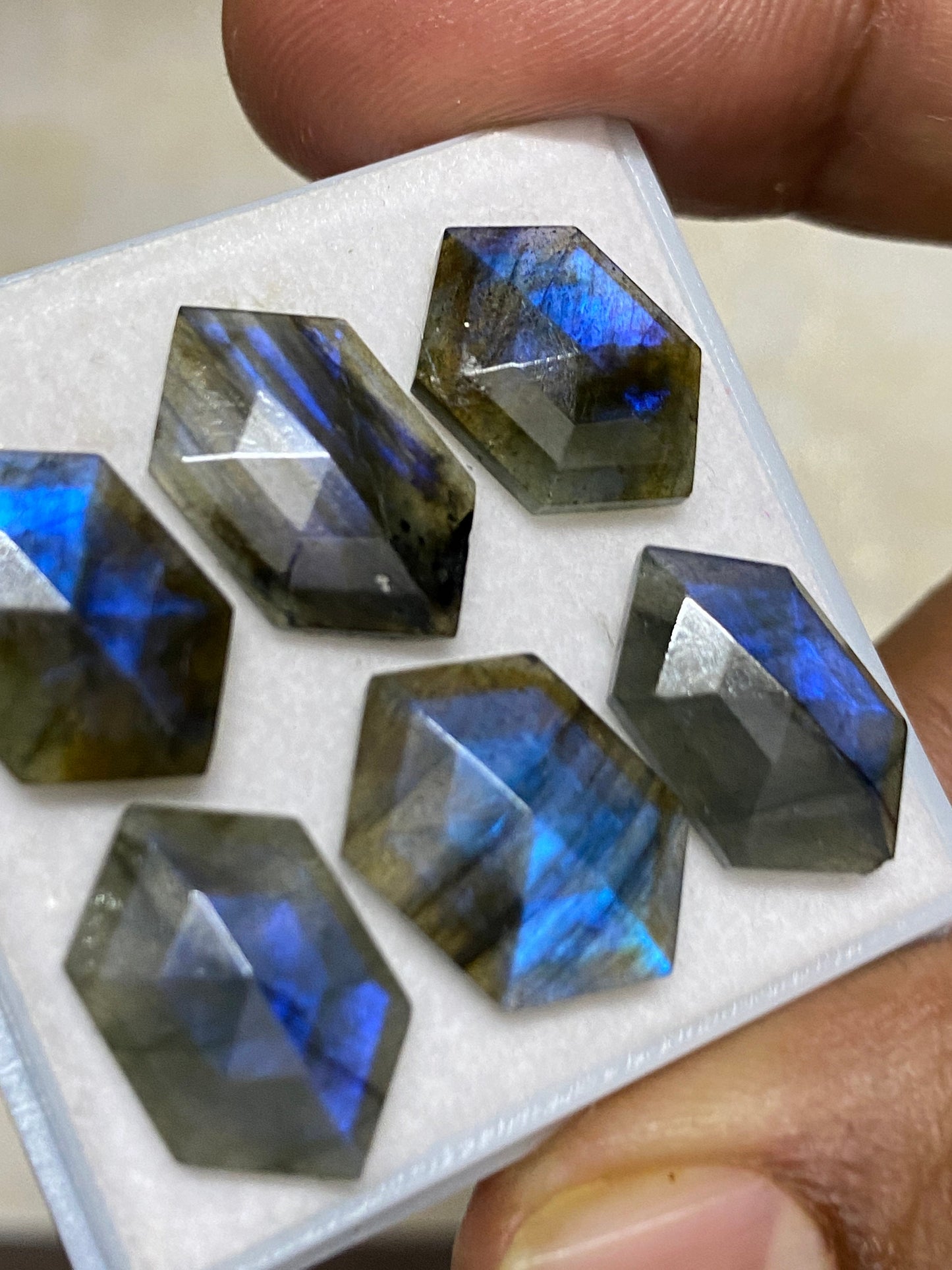 Dazzling blue fire labradorite hexagon step cut wt 30.5 cts pcs 6 size 15.2x10.9-16.5x11.5mm blue fire labradorite hexagon