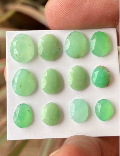 Stunning Rare  chrysoprase rosecut  chrysoprase rosecut gems flatbacks chrysoprase cabochons