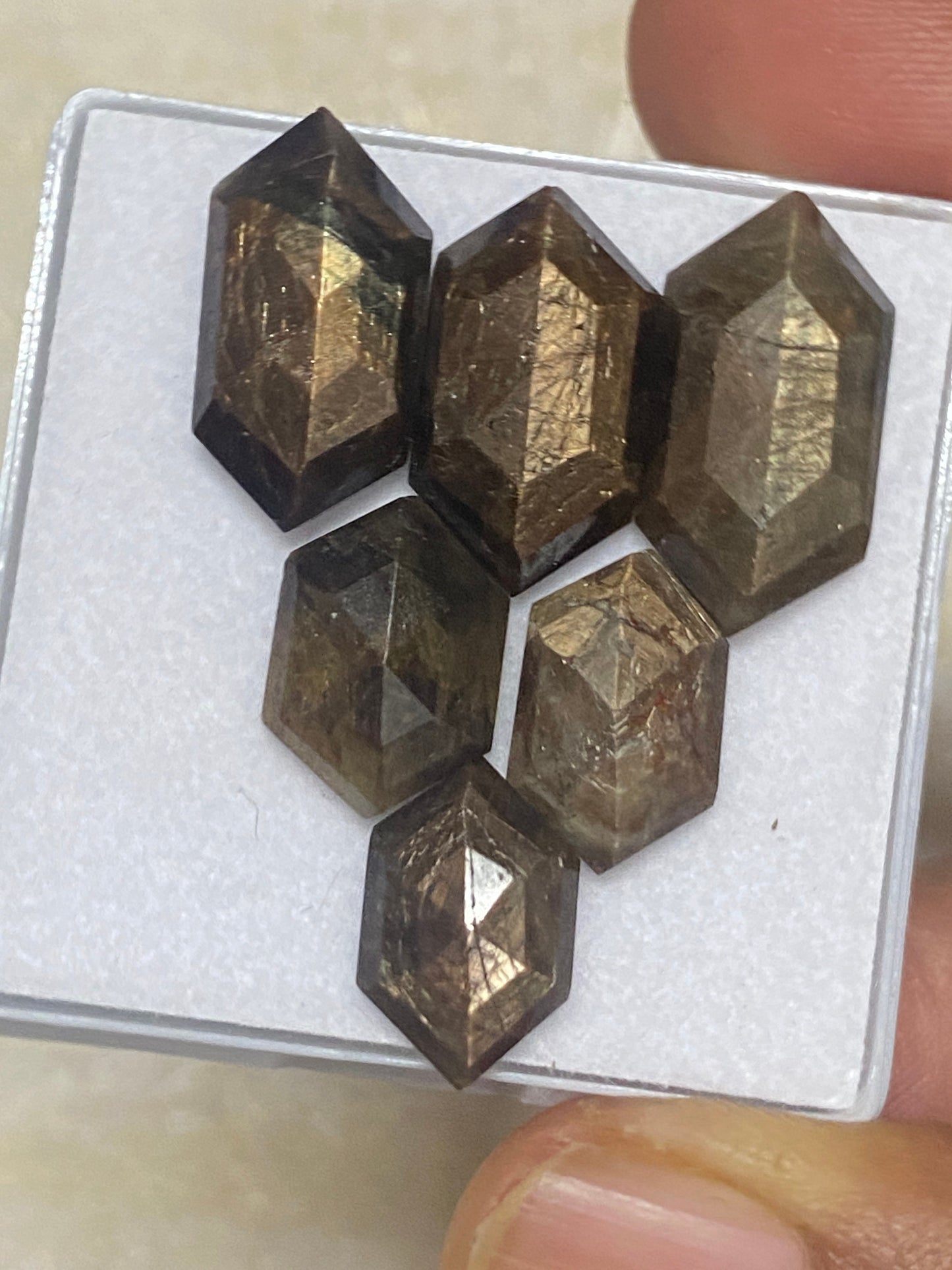 Stellar very Rare golden sapphire hexagon step cut size 11x9-18x10mm wt 42 carats pcs 6 golden sapphire stepcut hexagon