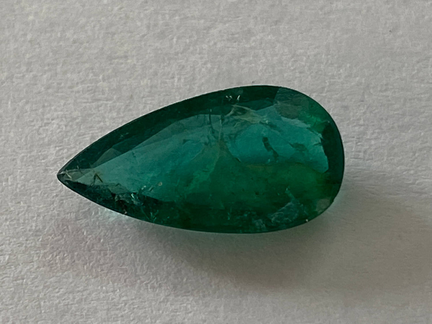 Emerald pear shape ring size weight 2 carats size 13.8x7mm emerald ideal for ring emerald gemstone pear shape emerald with inclusions