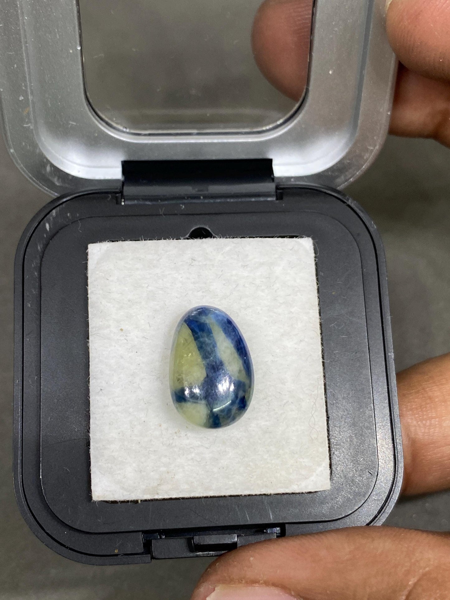 Fascinating rare Natural Bicolor blue yellow sapphire nugget smooth wt 8.85 carats size 10x6mm unheated pattern fancy blue sapphire