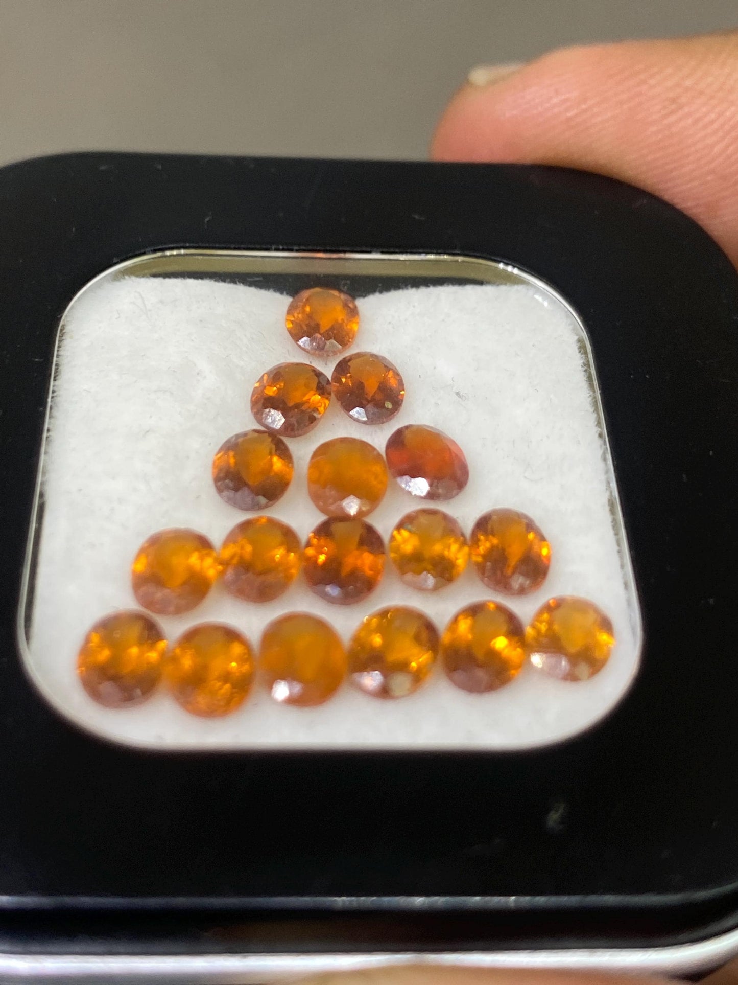 Awesome orange Fanta garnet oval  cut weight carats pcs 17 size  spessartite garnet faceted