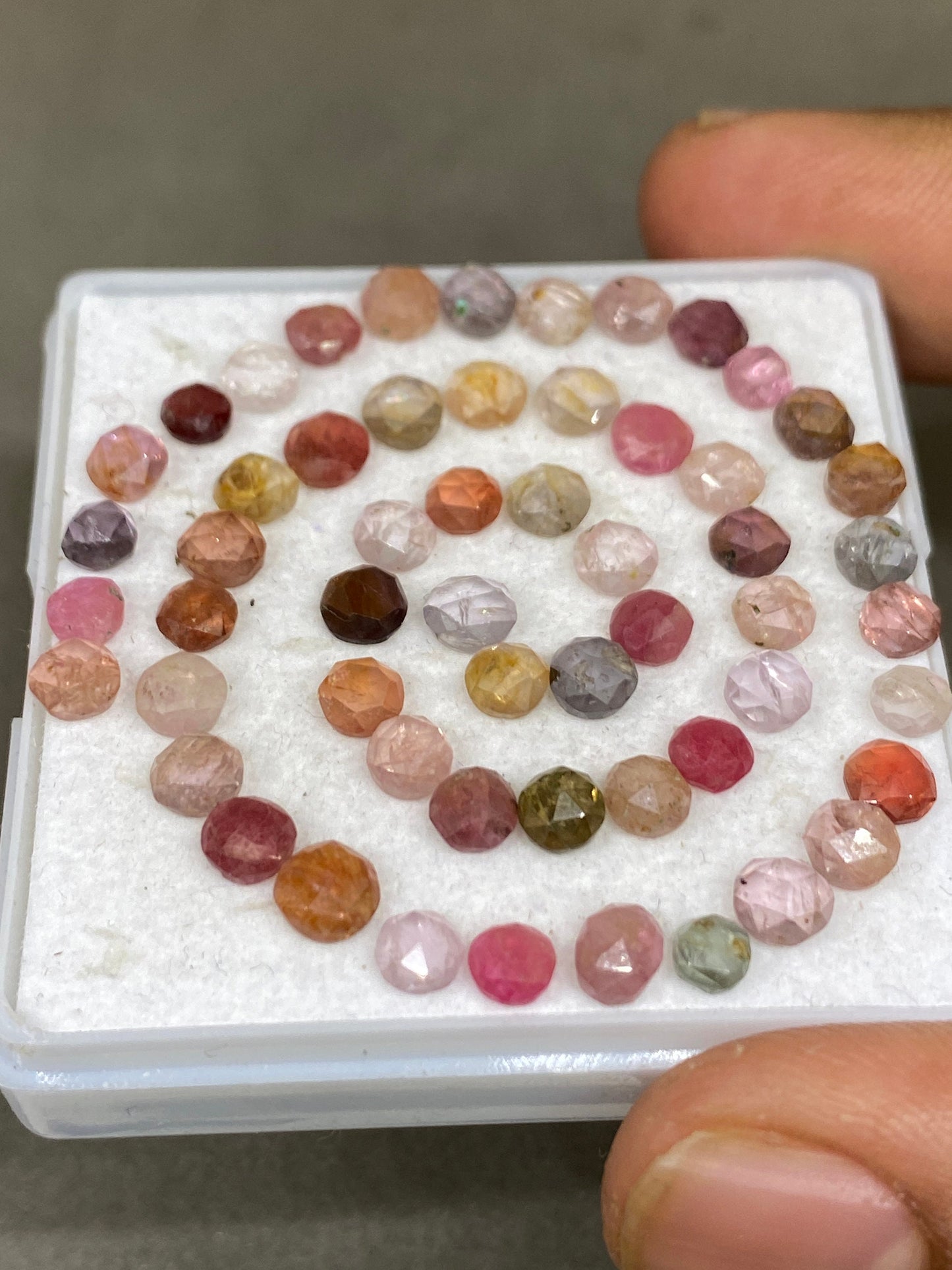 Stunning colorful lot of  spinel rosecuts round spinel Pcs 56 Wt 25.30  carats Size  3-5mm Burma mines spinel rosecut lot