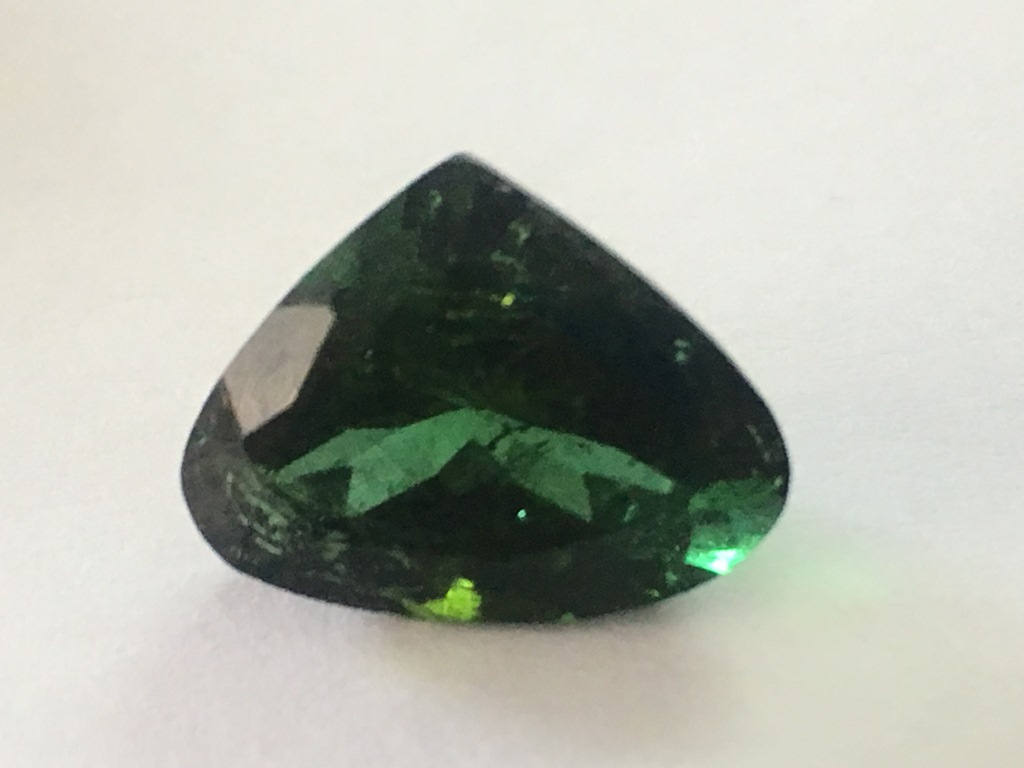 Green Tourmaline heart size 14.5x11.5mm weight 7.5 carats green tourmaline heart tourmaline gem facet tourmaline