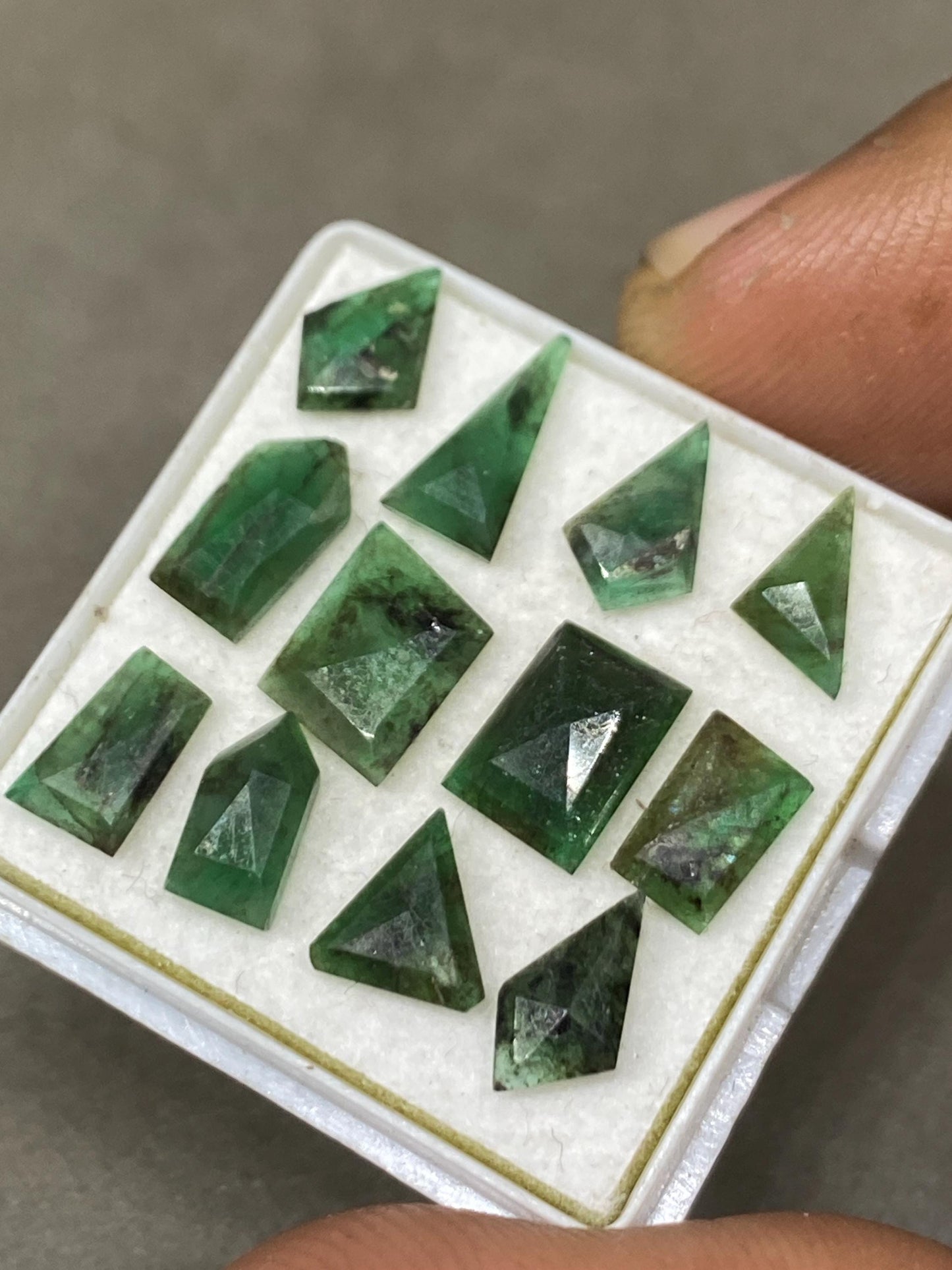 Dazzling Natural Emerald geometric cut small size natural Emerald Step cut geometric wt 5.90 cts pcs 12 size 6.5x5-7x6mm emerald rosecut