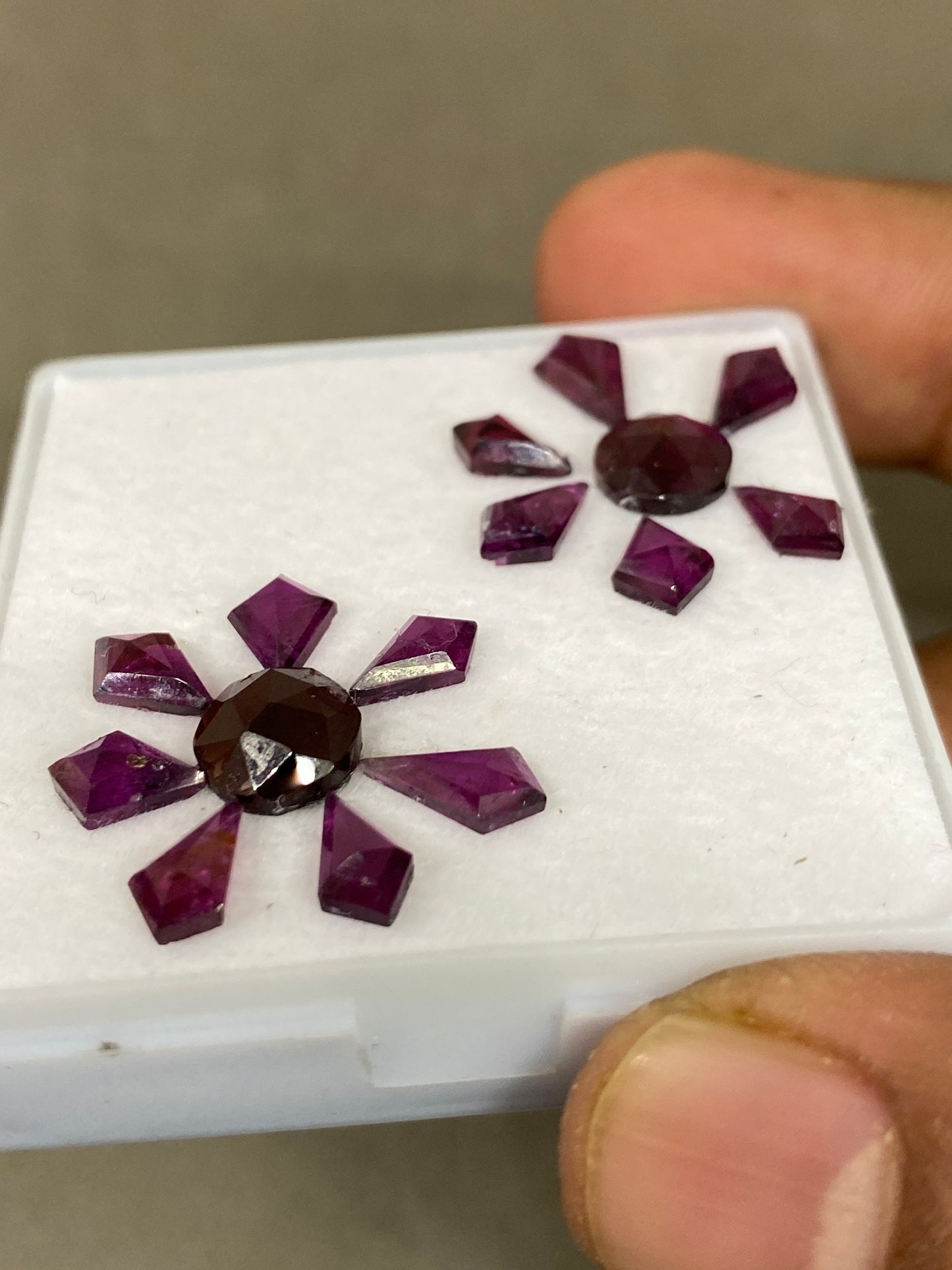 Wow Rhodolite garnet geometric kite step cut round rosecut aaa quality wt 16 cts pcs 15 size 8x4.6mm-10.3x6mm  Rhodolite garnet stepcut kite