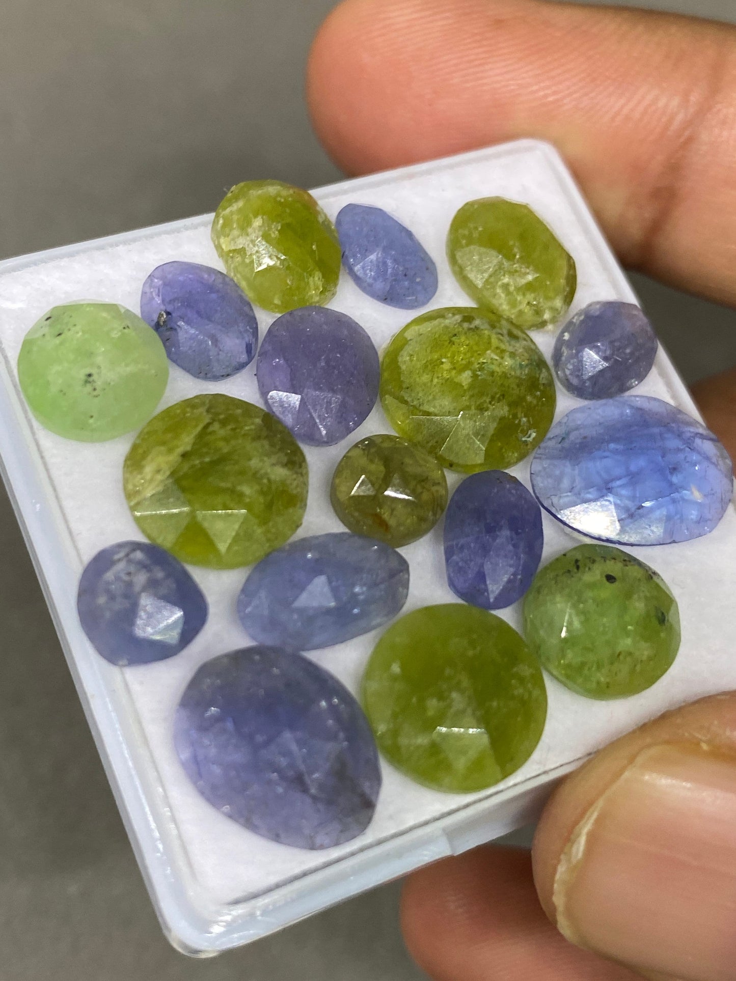 Lovely Rare set tanzanite rosecut Vesuvianite  rosecut flats wt 37 cts size 6.8-13.4x10mm pcs 17 rosecut tanzanites vesonite flatback gems