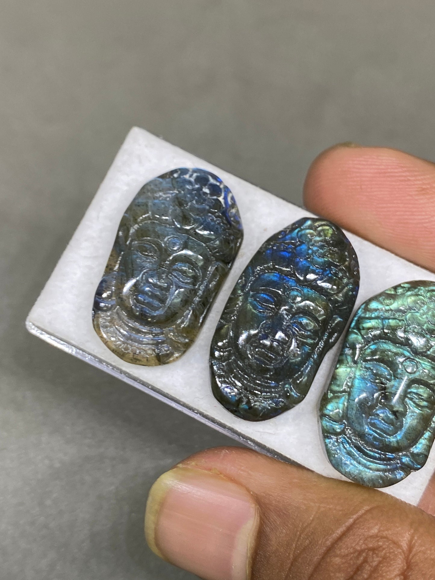 Stunning AAA Natural Blue fire labradorite Lord Face  carving aaa wt 70 cts pcs 3 size 26x15mm labradorite lord face  carving