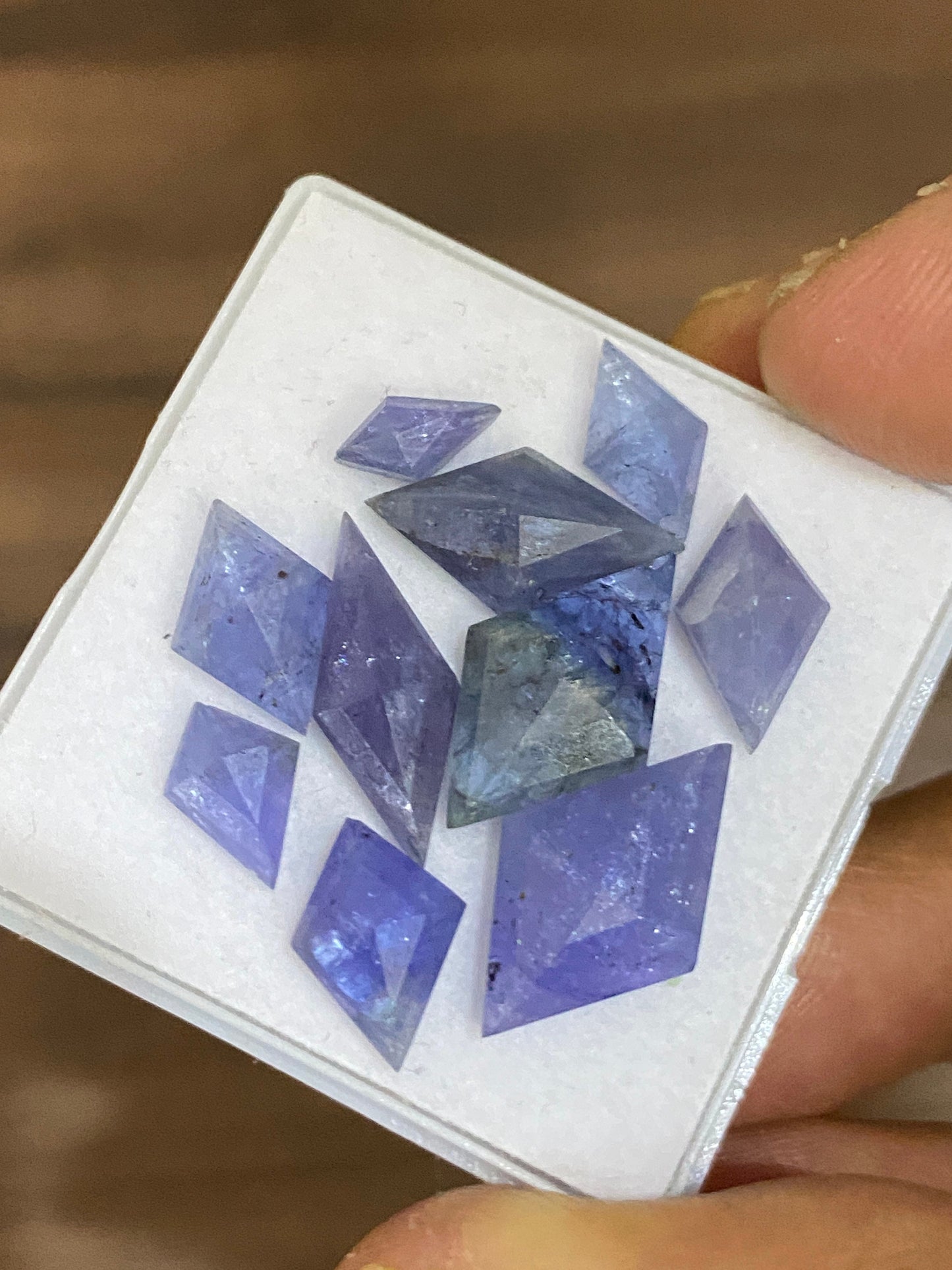 Nice Rare Tanzanite  diamond shape step cuts weight 26  cts  pcs 10 size 8.8x4.5mm-18.4x11mm  Tanzanite  stepcut hexagon