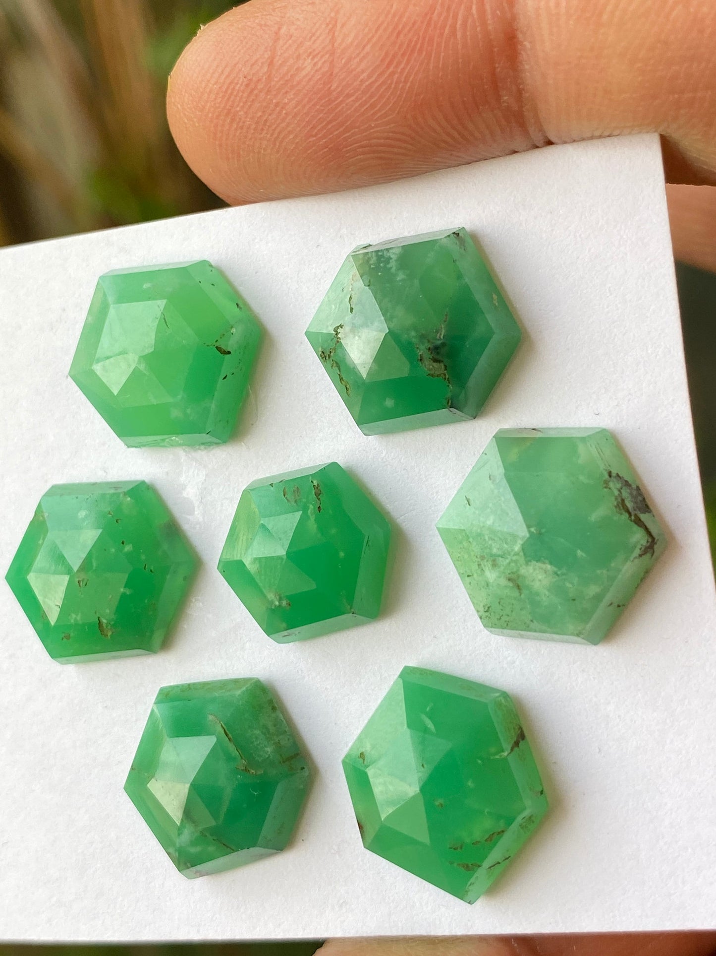 Stunning chrysoprase hexagon stepcut wholesale lot Pcs 7 weight 43 carats size 12x11-13.5x11mm chrysoprase stepcut