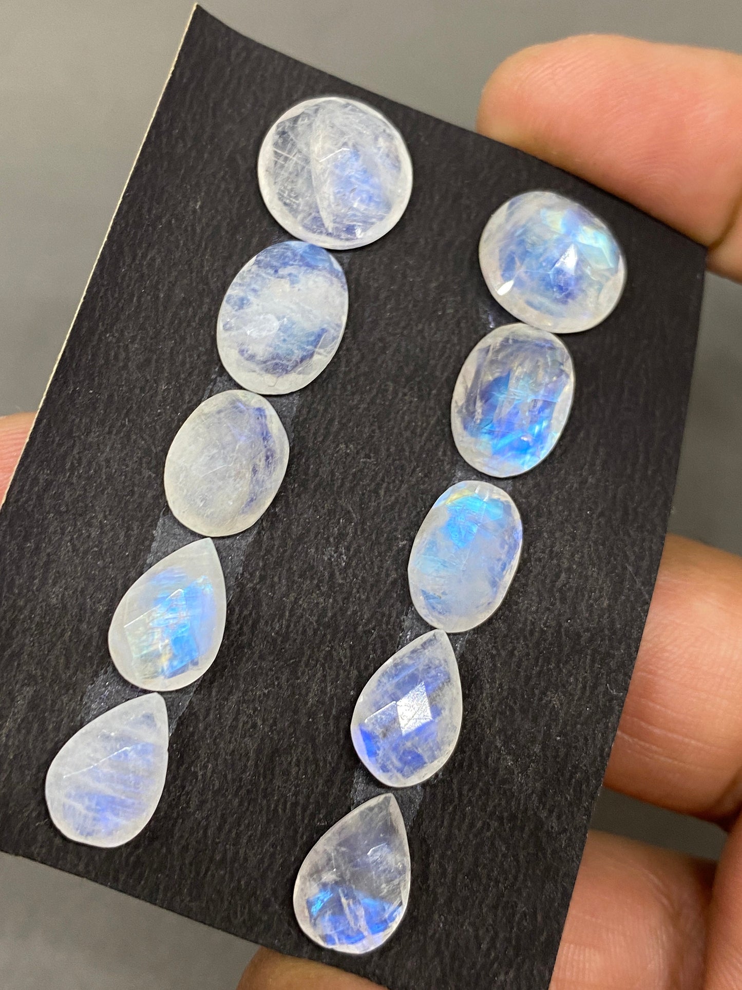 White rainbow moonstone mix shape  pcs 6 Size  wt carats beautiful wholesale lot white rainbow cut stone