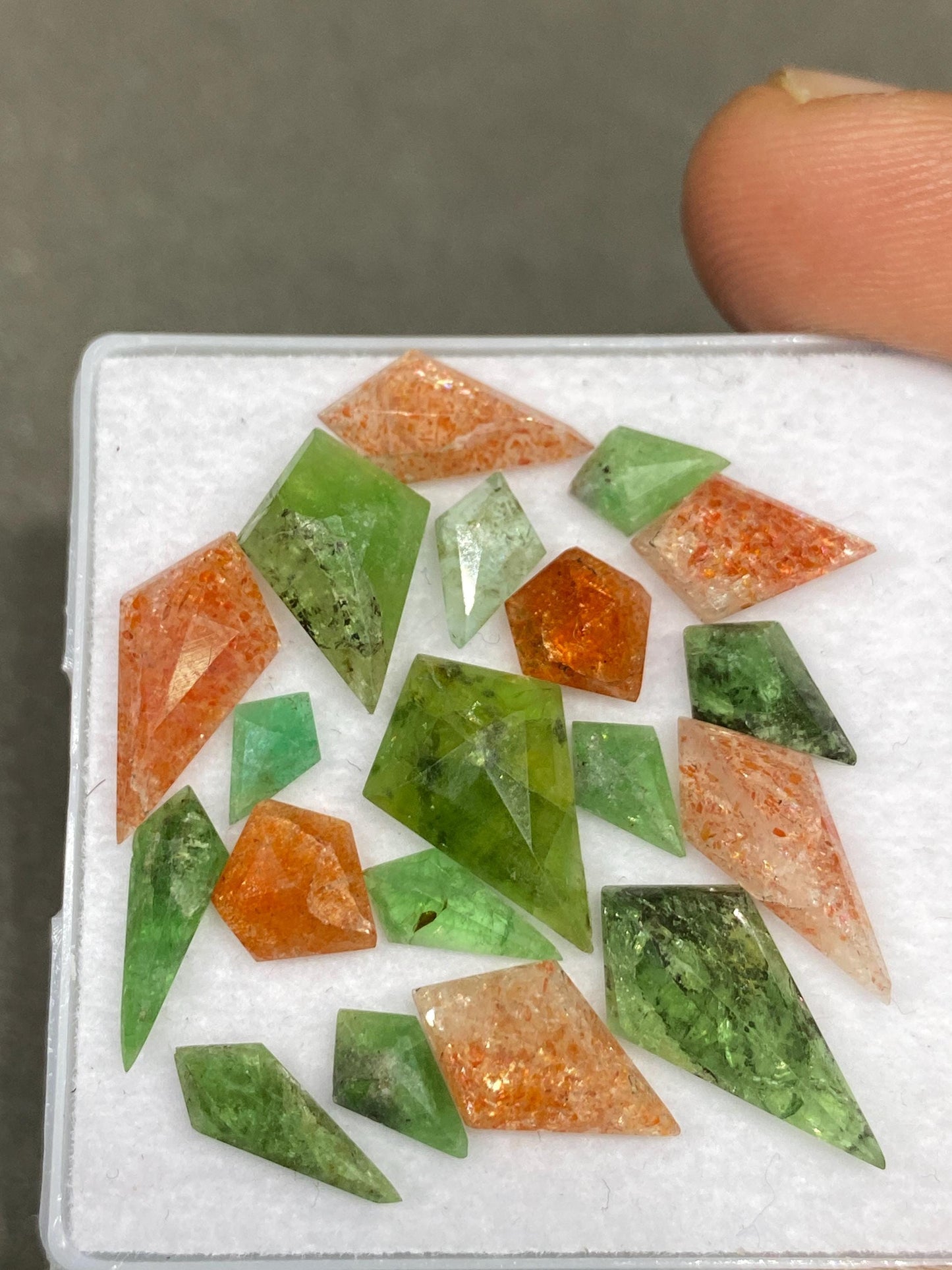 Stunning rare confetti sunstone geometric Vesuvianite stepcut flats wt 22 carats pcs 19 size 6x4-16x8mm Vesuvianite sunstone geometric gems