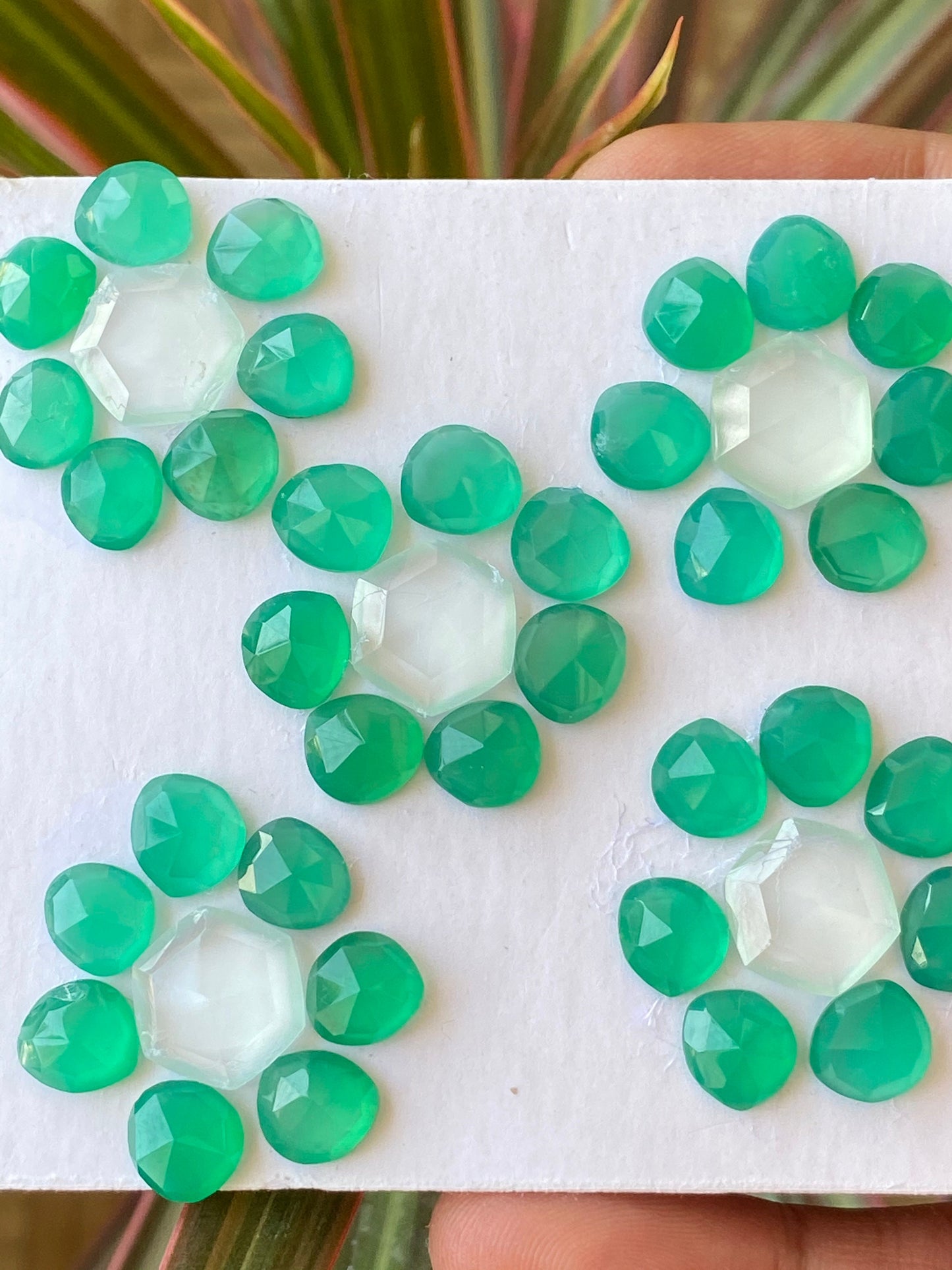 Eye catching green onyx aqua chalcedony rosecut flatback gems weight 76 carats pcs 35 faceted gems size 5mm-12.2mm rosecut gems