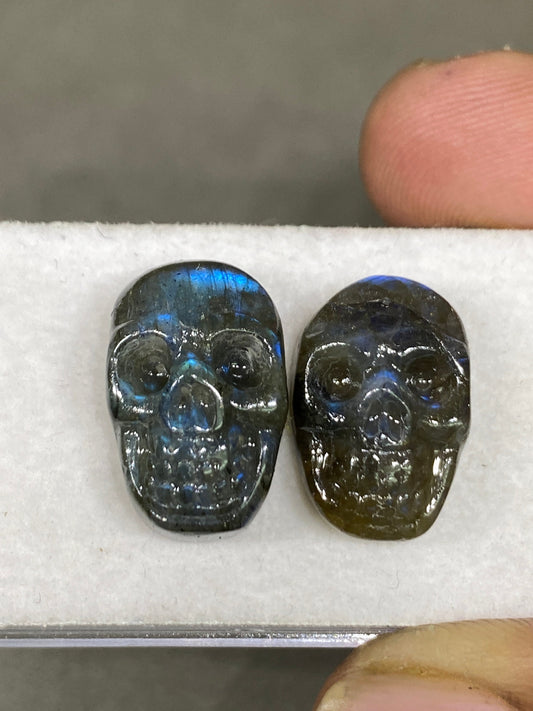 Natural Blue fire labradorite skull face skull carving aaa wt 28 cts pcs 2 size 18x12mm-19x12mm labradorite skull face carving