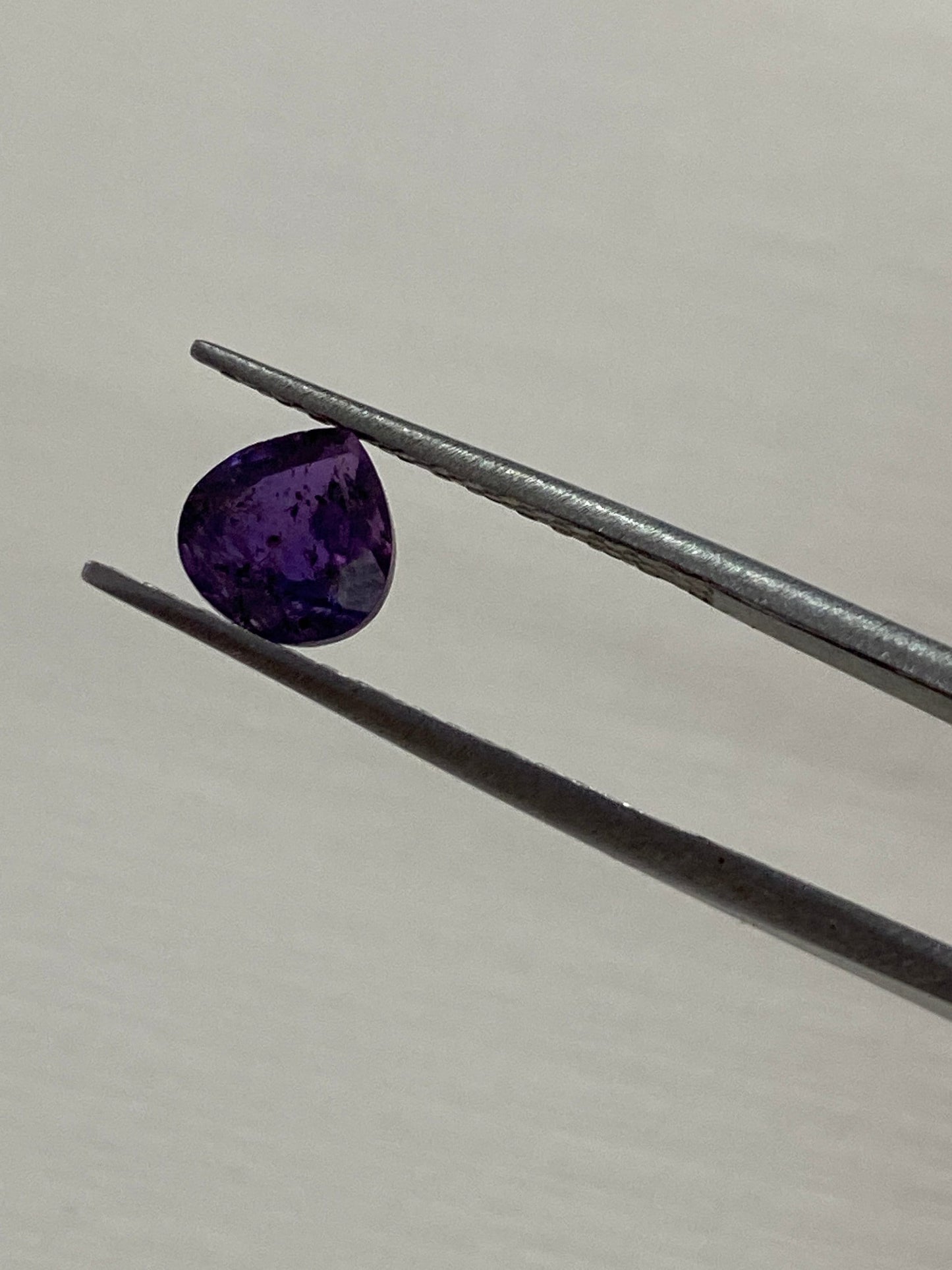 Very Rare Purple Sapphire ring size cutstone inclusions size weight carat Purple sapphire Natural Unheated Untreated Sapphire