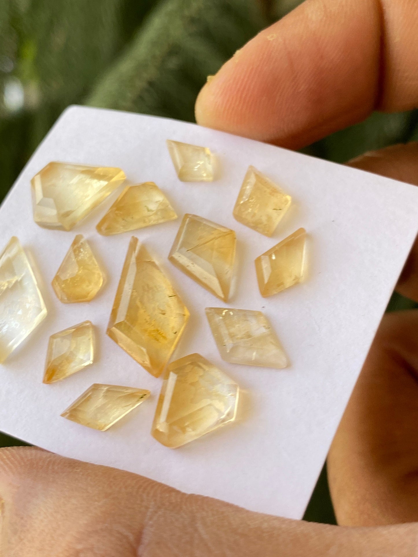 Nice citrine geometric  flatback lot beautiful fine quality pcs 13 wt 25 cts  size 9x6.5mm-18.8x10.2mm citrine flatback