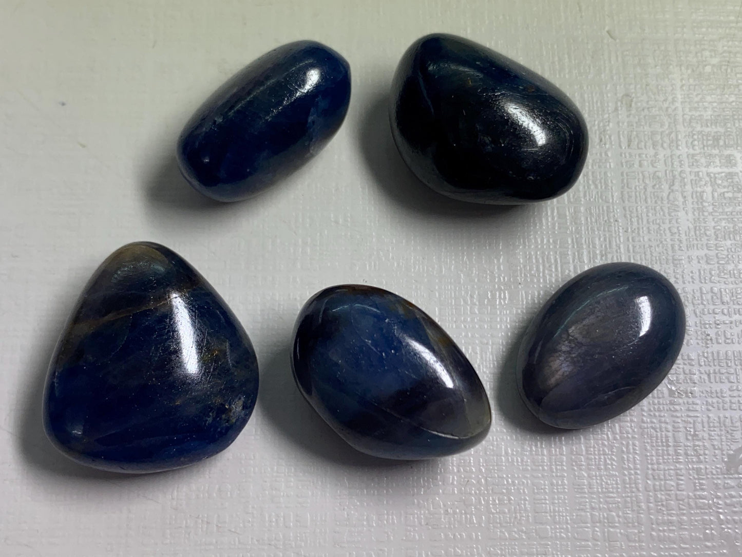 Very rare madagascar mines huge size blue sapphire tumble  smooth polish pcs 5 weight 215 carats 20x15-20mm unheated untreated sapphire