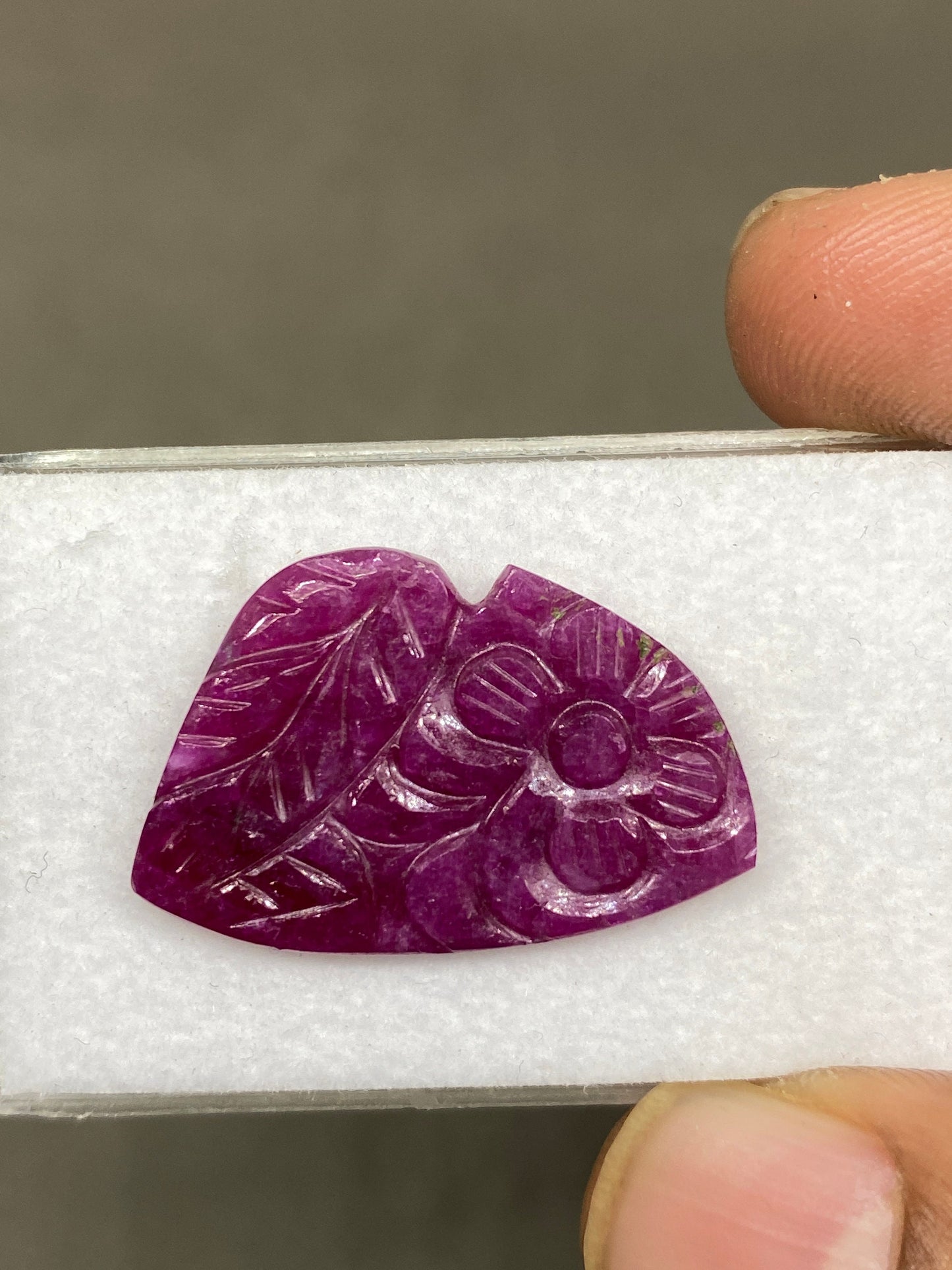 Mesmerising very rare natural ruby handmade flower carving weight 15 carats size 28x18mm ideal for a ring or pendant ruby carving