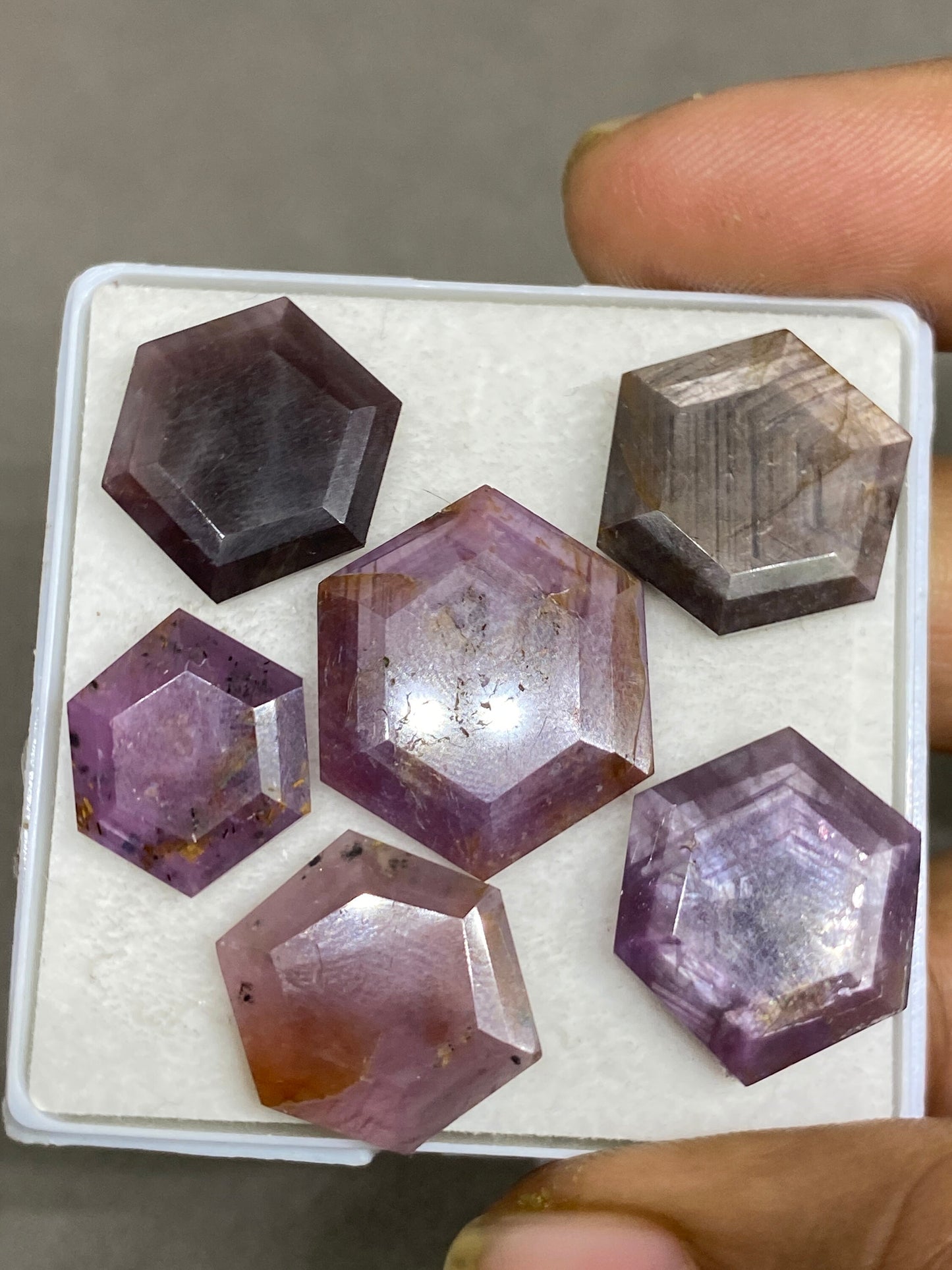 Blingy rare sheen sapphire geometric hexagon  fancy step cuts weight 65 cts pcs 6 size 16x14-22x21mm natural star sapphire step cuts