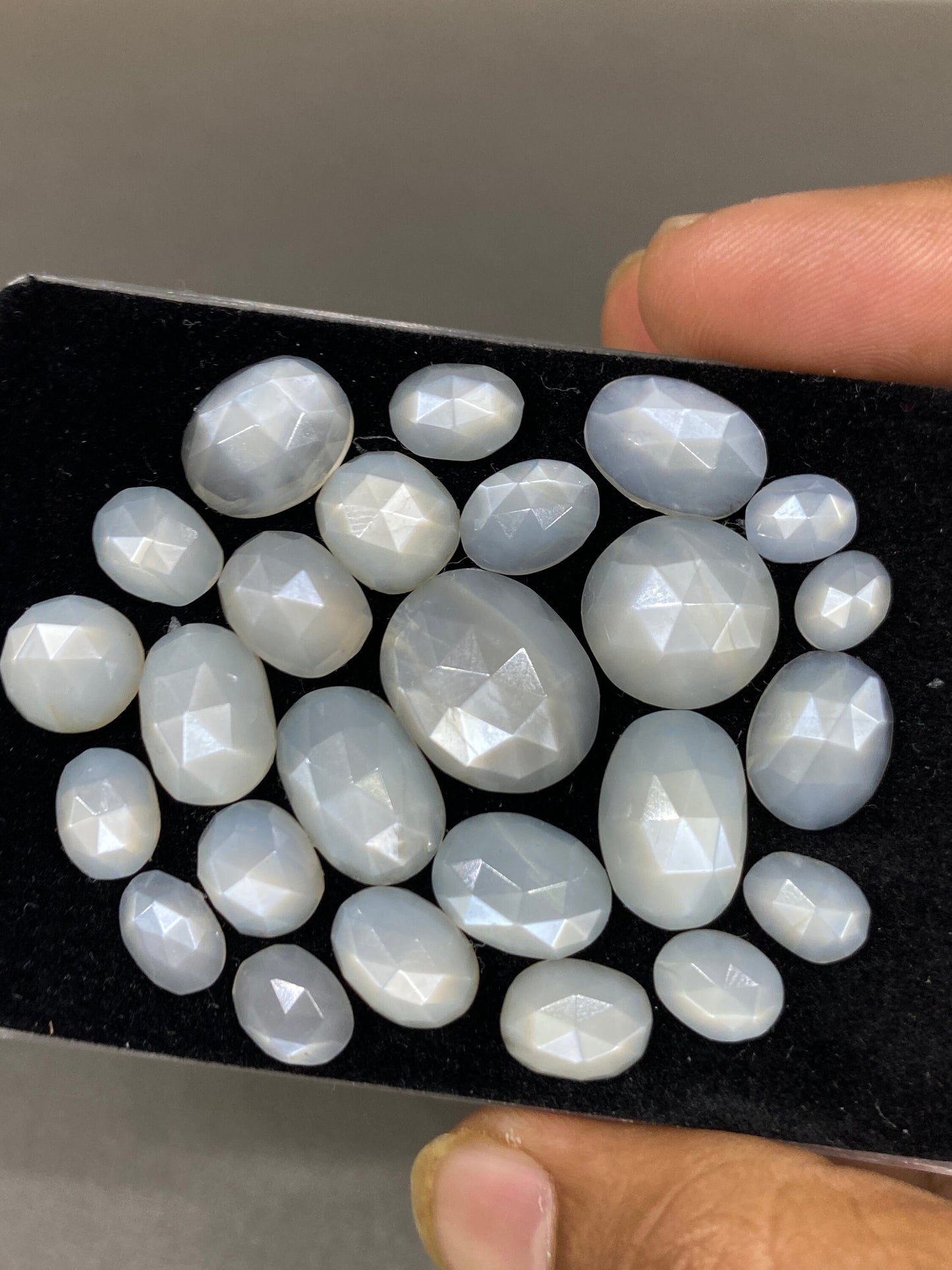 Dazzling white sheen moonstone rosecut moonstone wholesale lot wt 88 cts  size 7.5x6mm-17x13.5mm pcs 24 rosecut