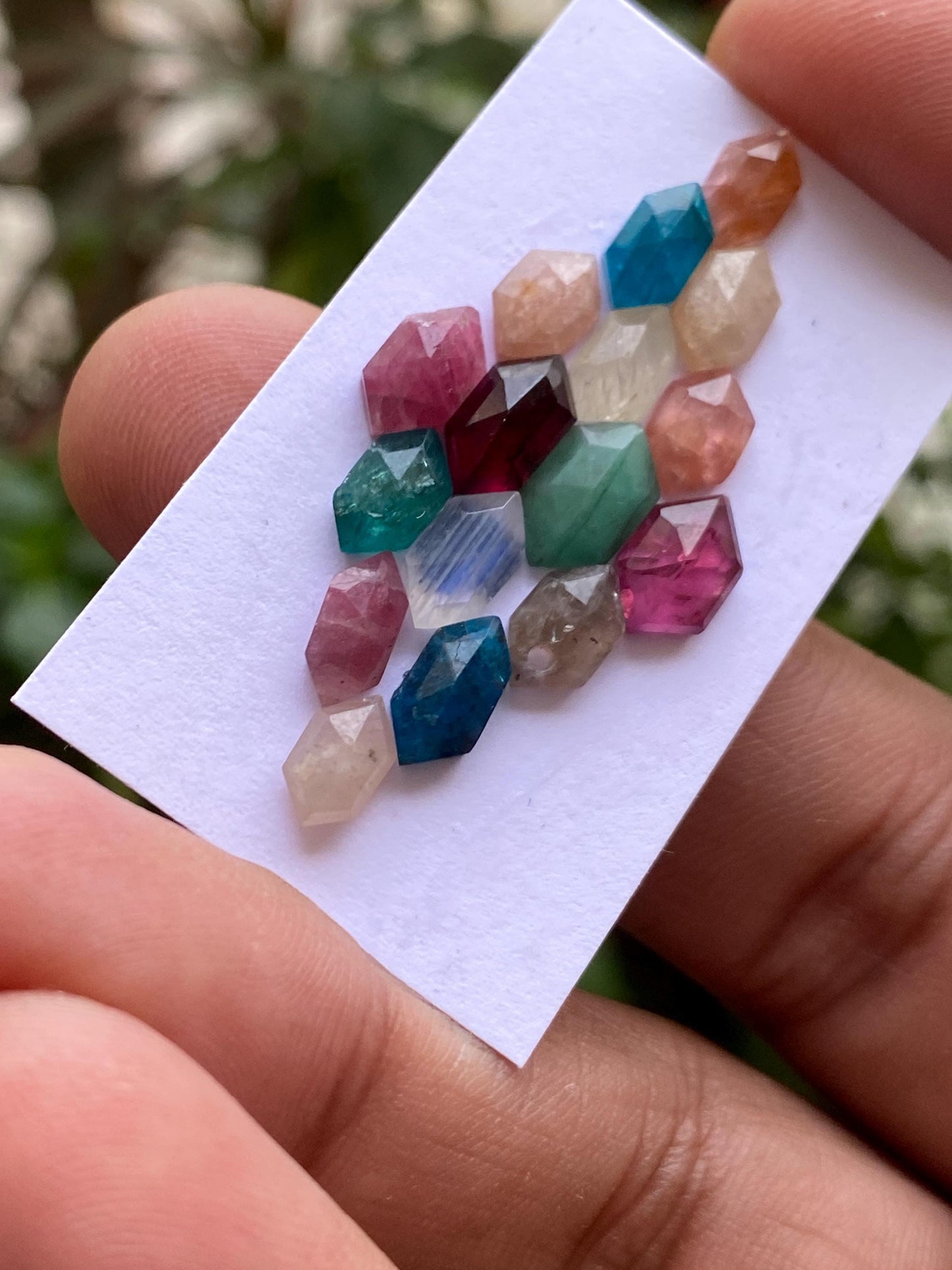 Fascinating multi stones apatite sunstone emerald moonstone red garnet pink tourmaline hexagon pcs 16 wt 16.20 carats size 7x5mm-9x6mm